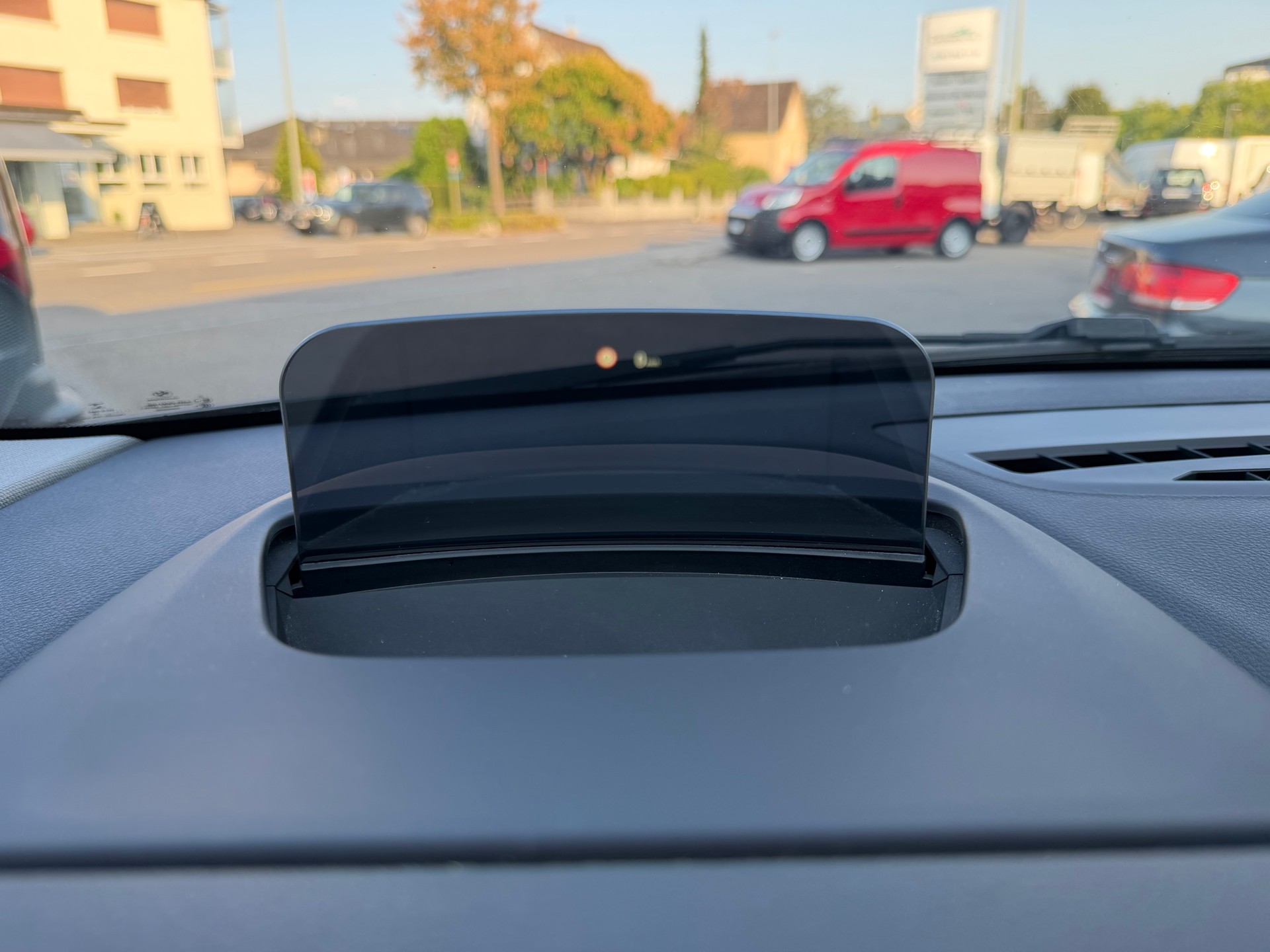 BMW 220i Gran Tourer Steptronic-image-17