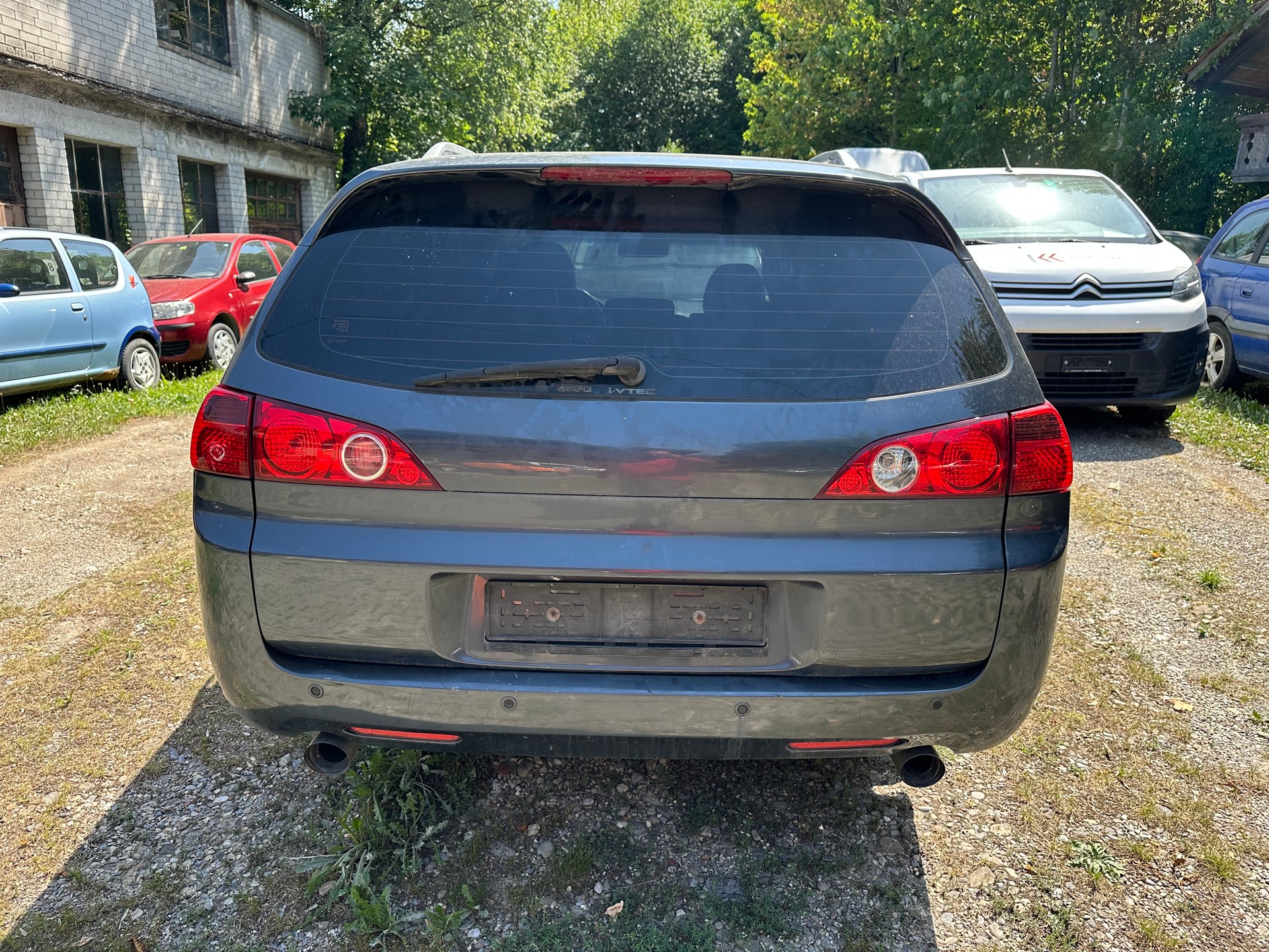 HONDA Accord Tourer 2.4i Executive Automatic FIXPREIS-image-11