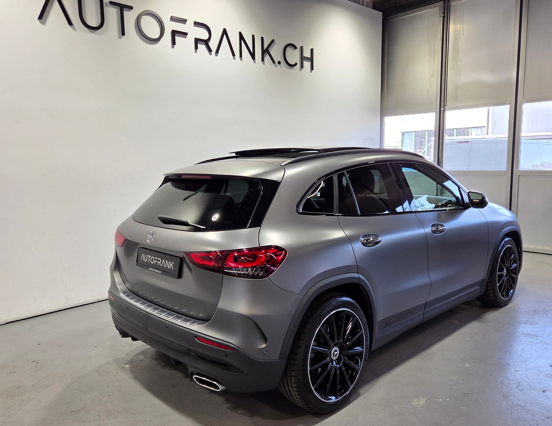MERCEDES-BENZ GLA 250-image-22