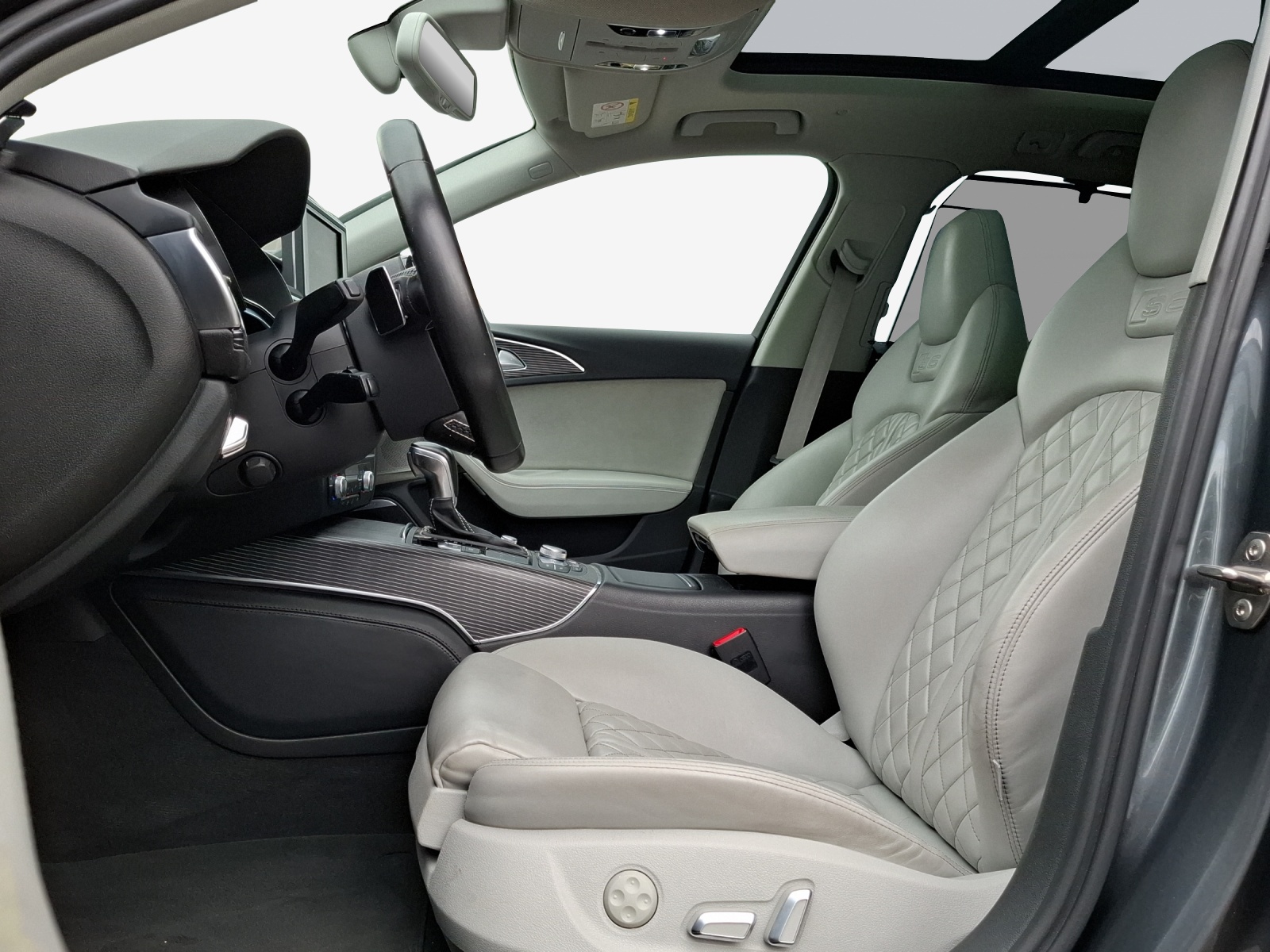 AUDI S6 Avant 4.0 TFSI V8 quattro S-tronic-image-7
