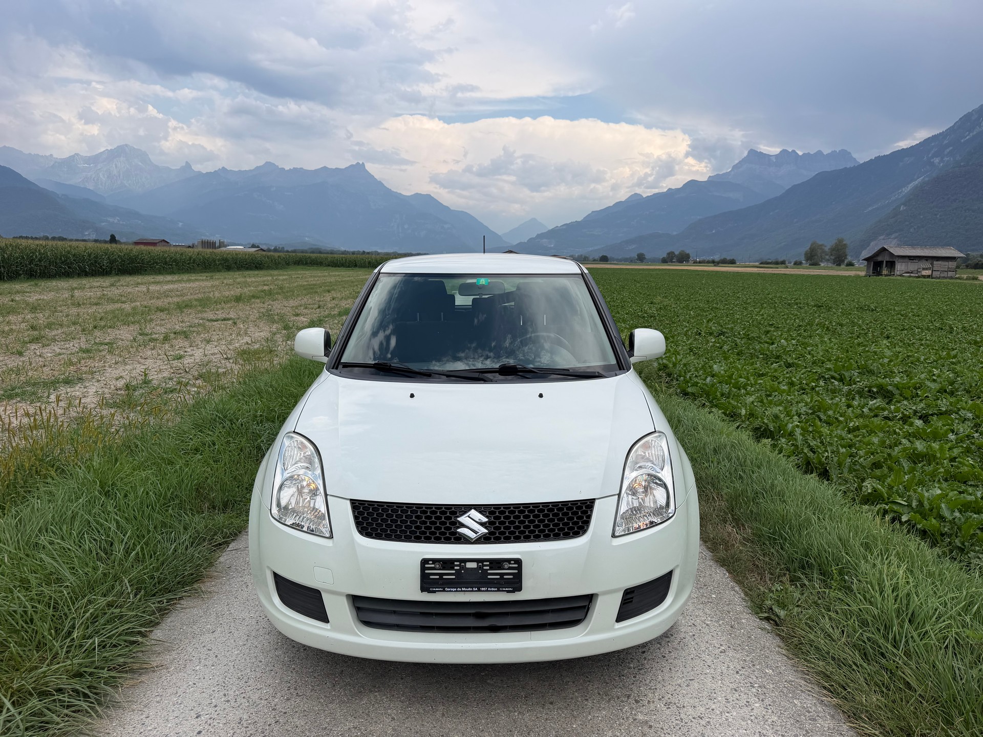 SUZUKI Swift 1.3i 16V GL Top 4x4-image-1