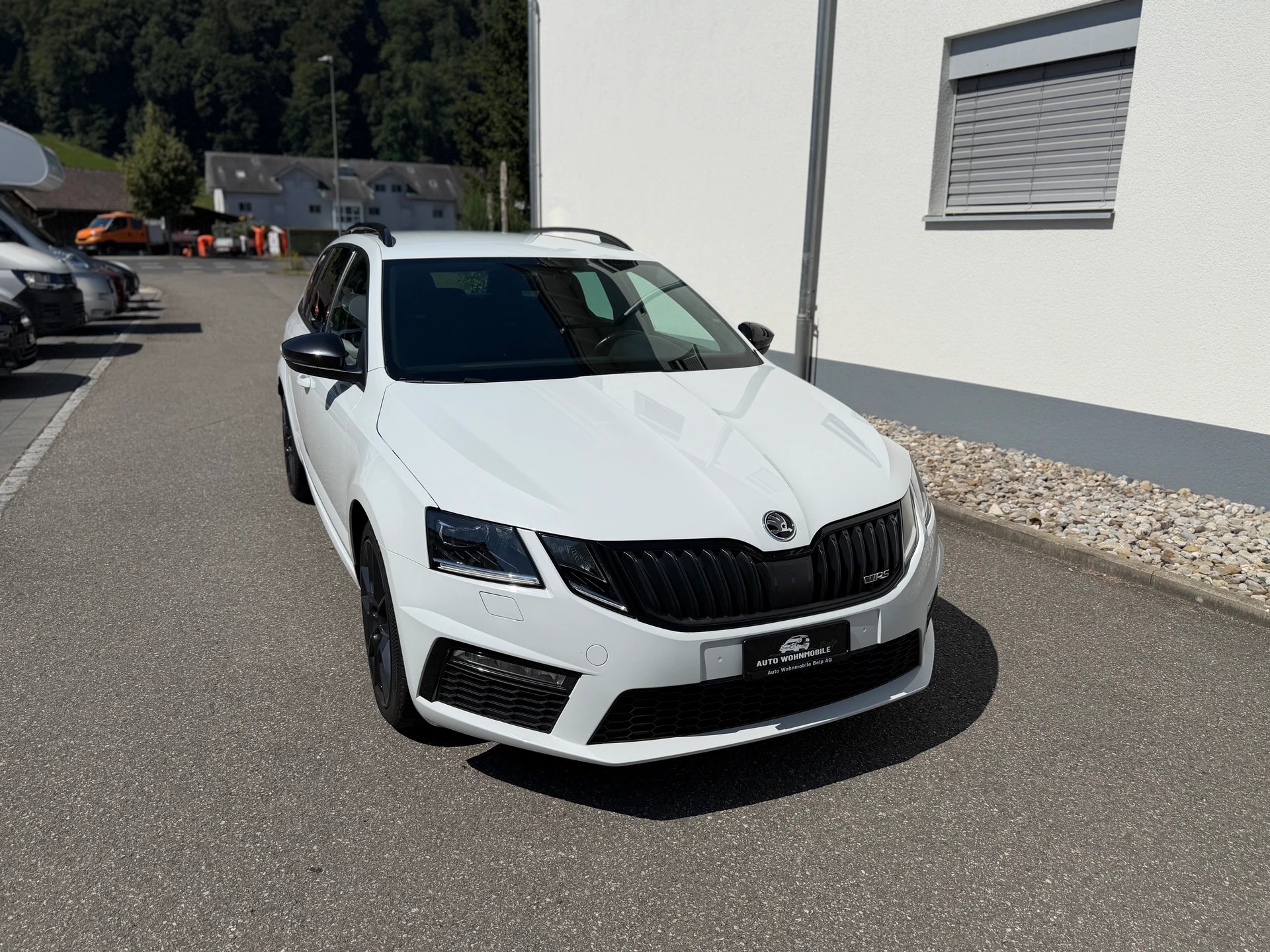 SKODA Octavia Combi 2.0 TSI RS-image-0