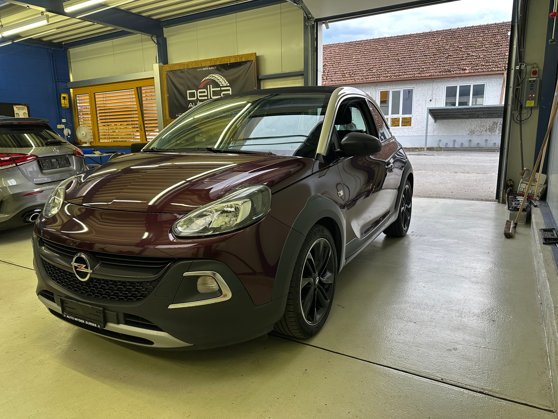 OPEL Adam 1.0 ecoFLEX Turbo ROCKS-image-1