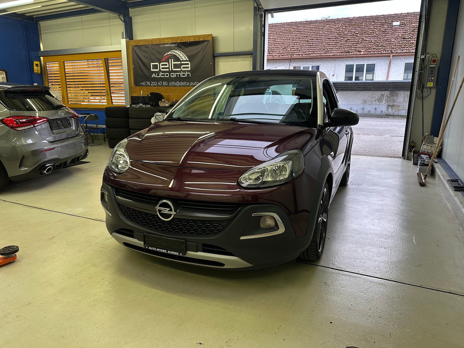 OPEL Adam 1.0 ecoFLEX Turbo ROCKS-image-2