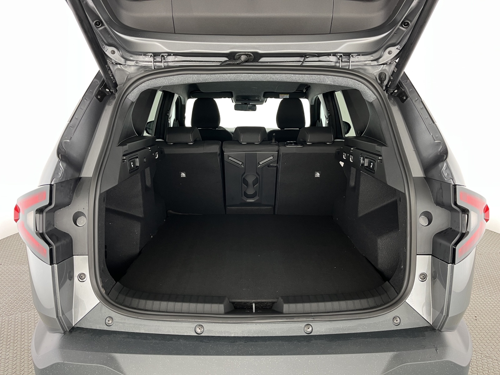 DACIA Bigster 1.2 Hybrid Journey 4WD-image-17