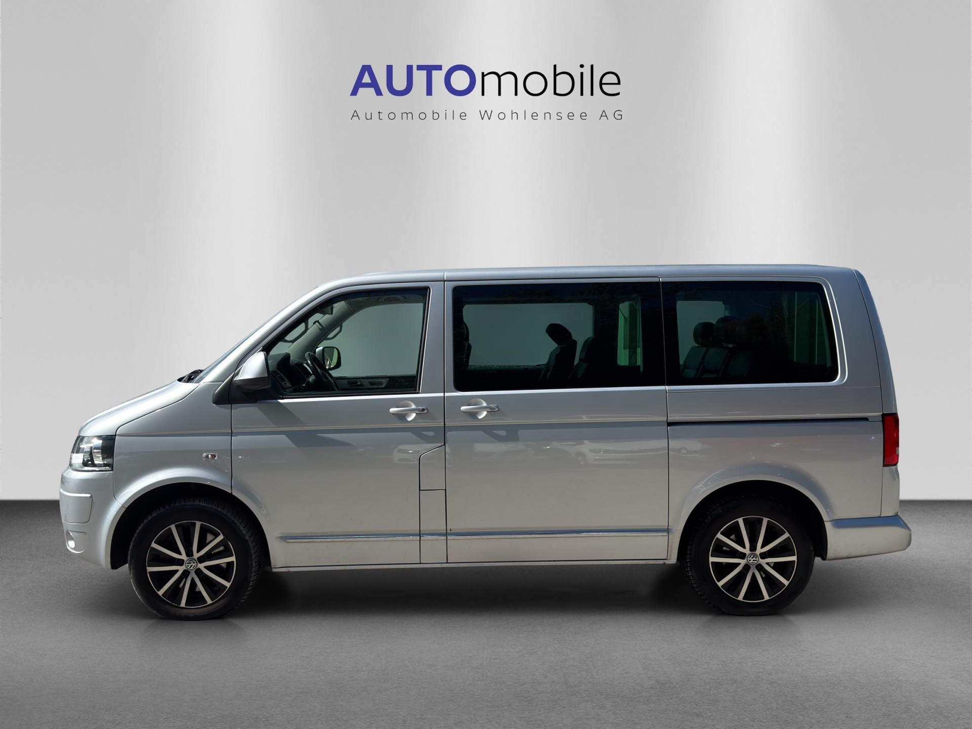 VW T5 Multivan 2.0 Bi-TDI CR Highline DSG-image-0
