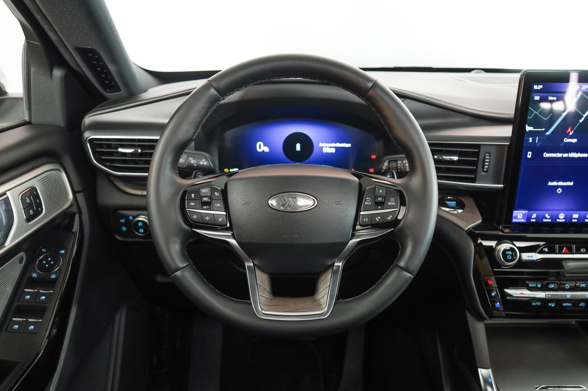 FORD Explorer 3.0 EcoB. Plug-in-Hybrid Platinum 4WD Aut.-image-10