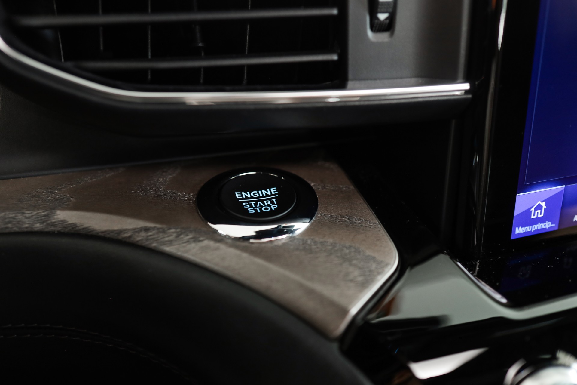 FORD Explorer 3.0 EcoB. Plug-in-Hybrid Platinum 4WD Aut.-image-20