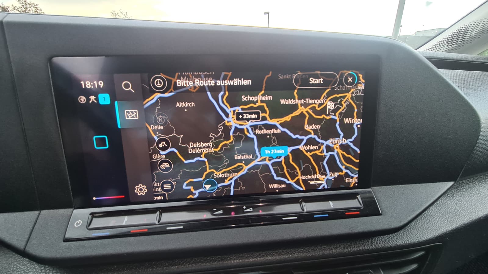 VW Caddy Cargo 2.0TDI Maxi DSG ** Gr-Navigationssystem ** RF-Kamera ** PDC V+H ** MF-Lenkrad mit Tempomat **Ab MFK & Service **-image-14