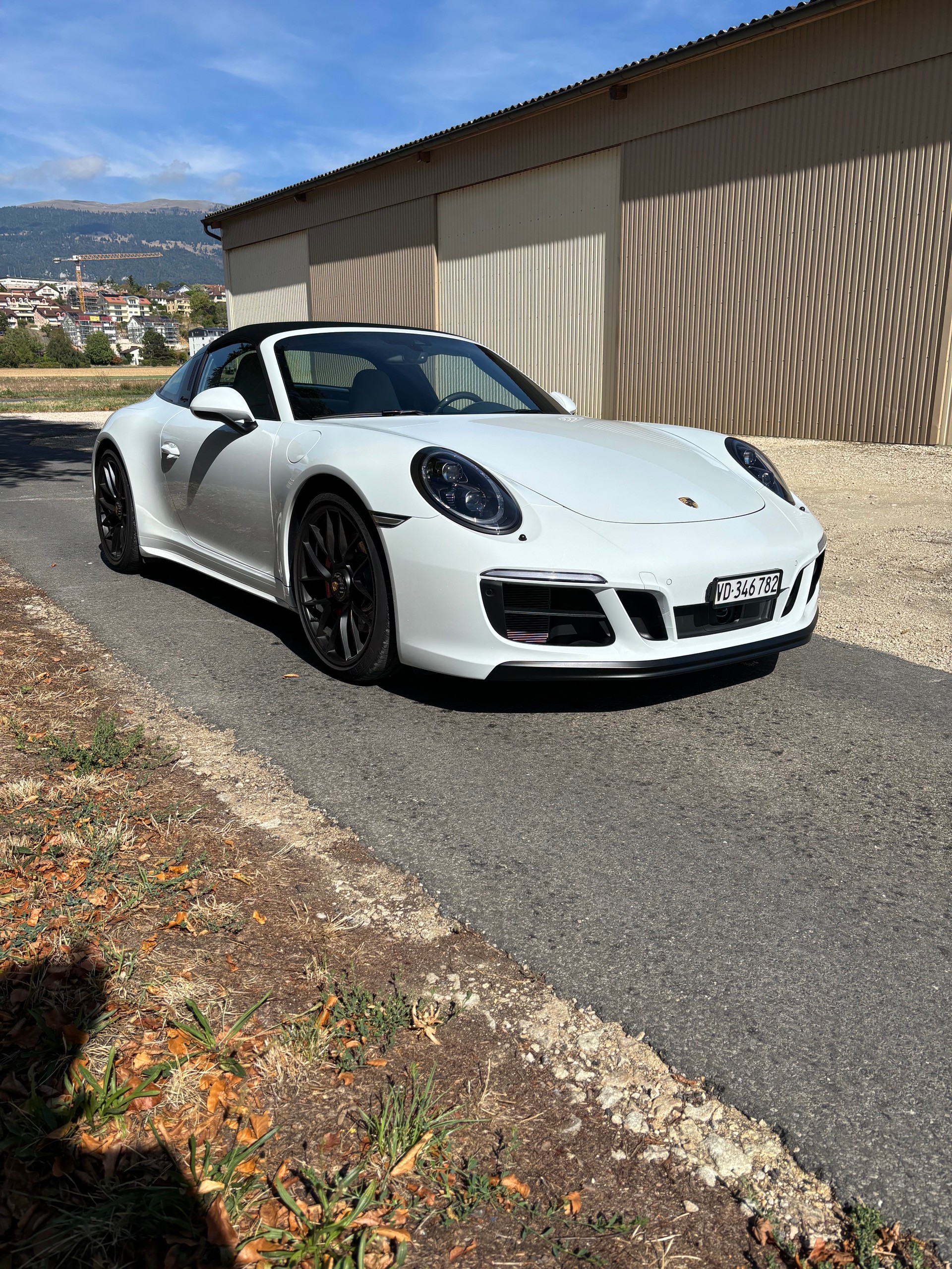 PORSCHE 3.0 Targa 4 GTS PDK-image-15