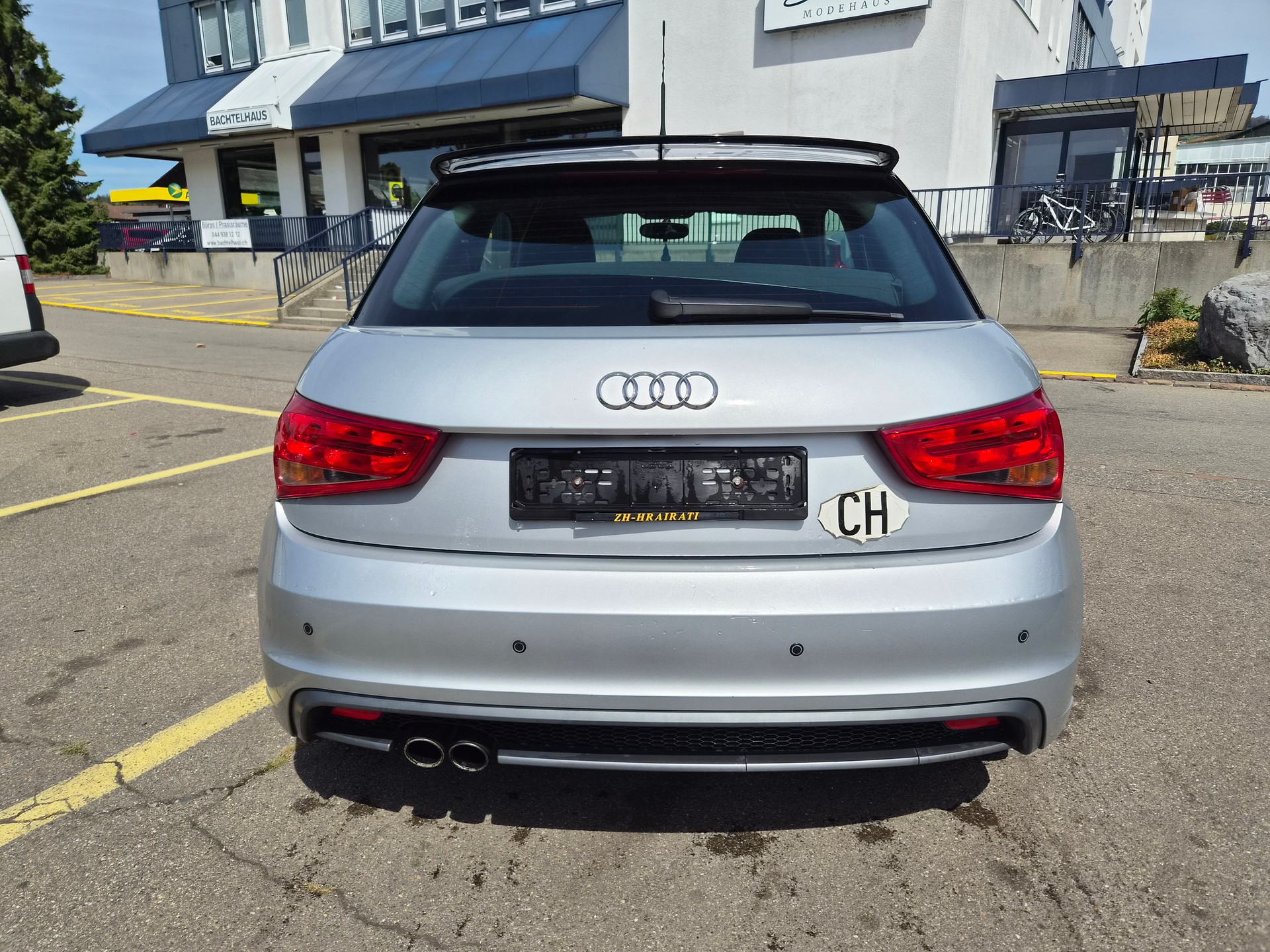 AUDI A1 Sportback Sport 1.4 TFSI S-Line S-tronic-image-5