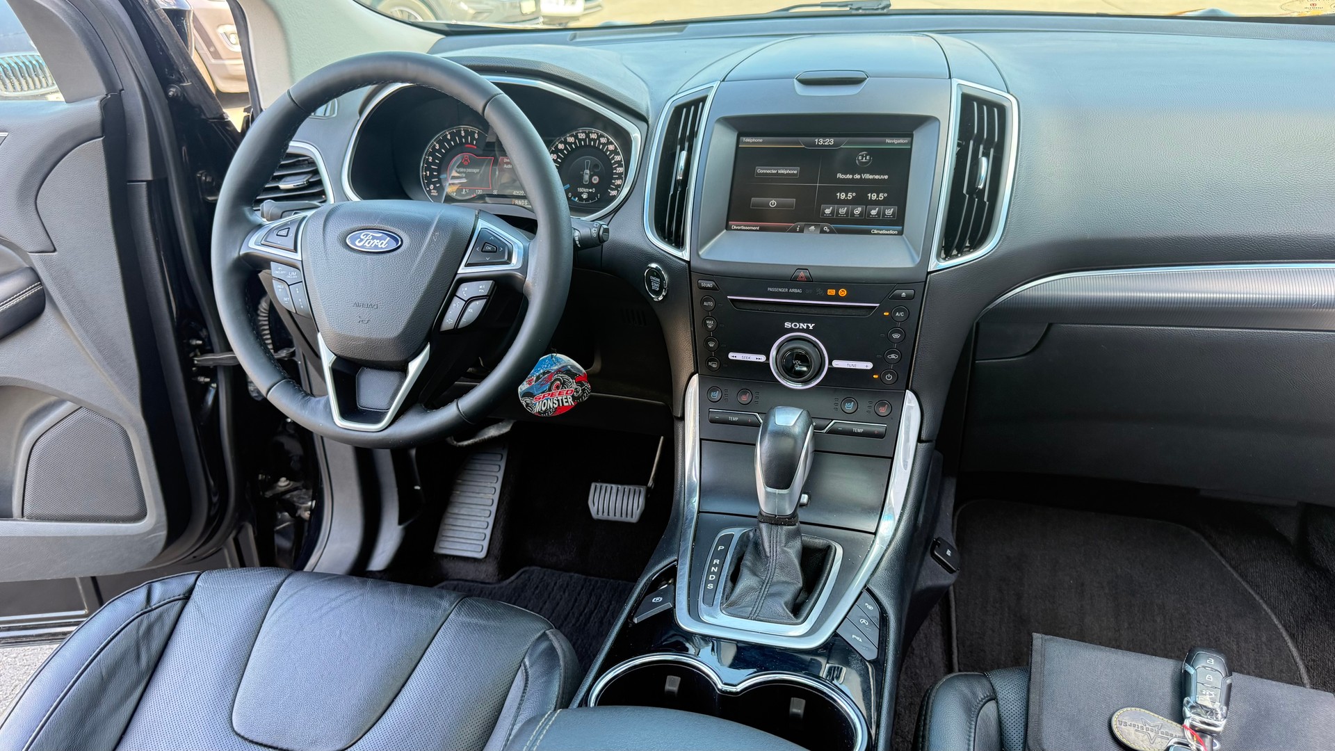FORD Edge 2.0 TDCi Titanium 4WD PowerShift-image-8