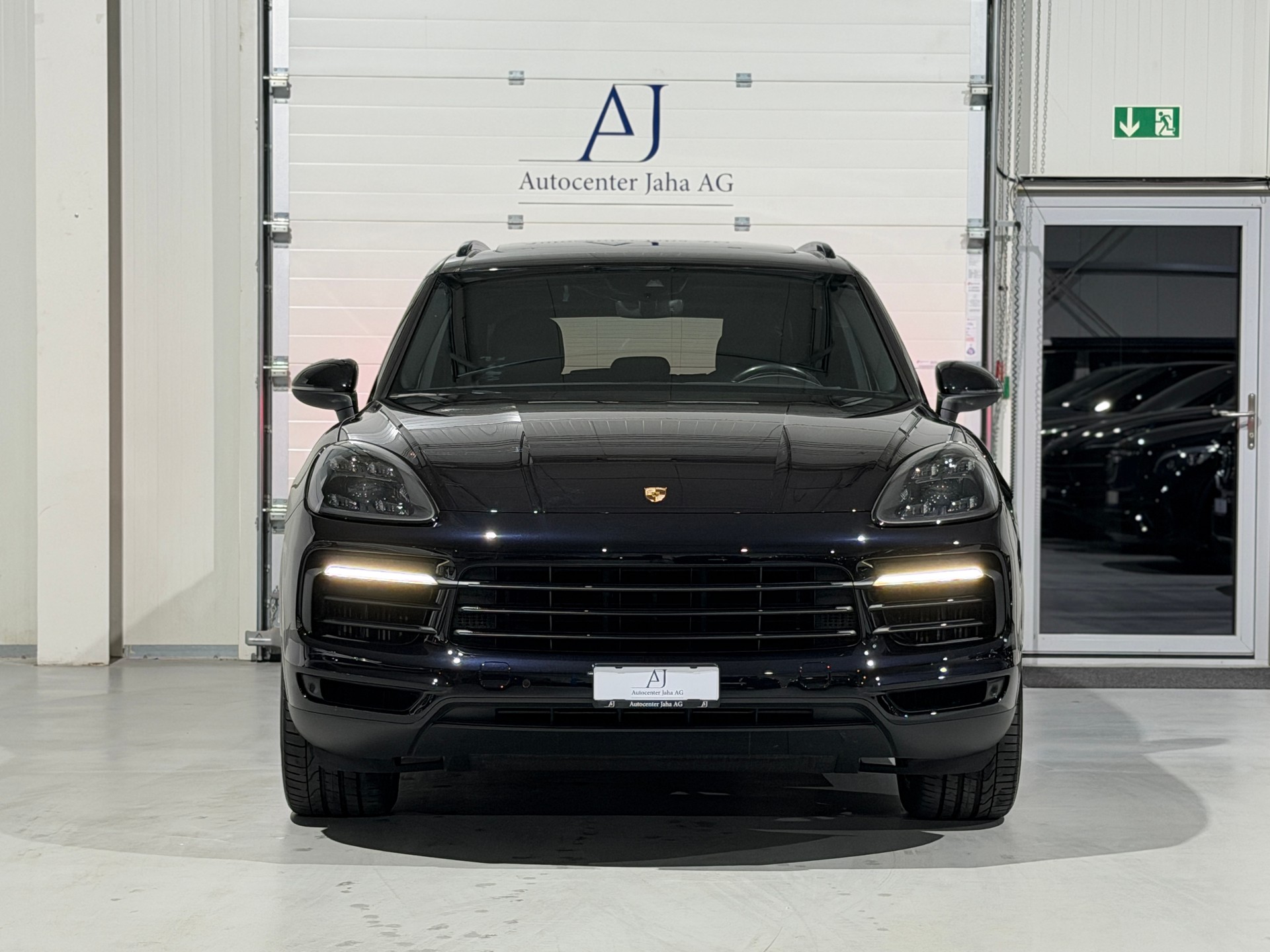 PORSCHE Cayenne (CH) AHK 3.5T-image-3