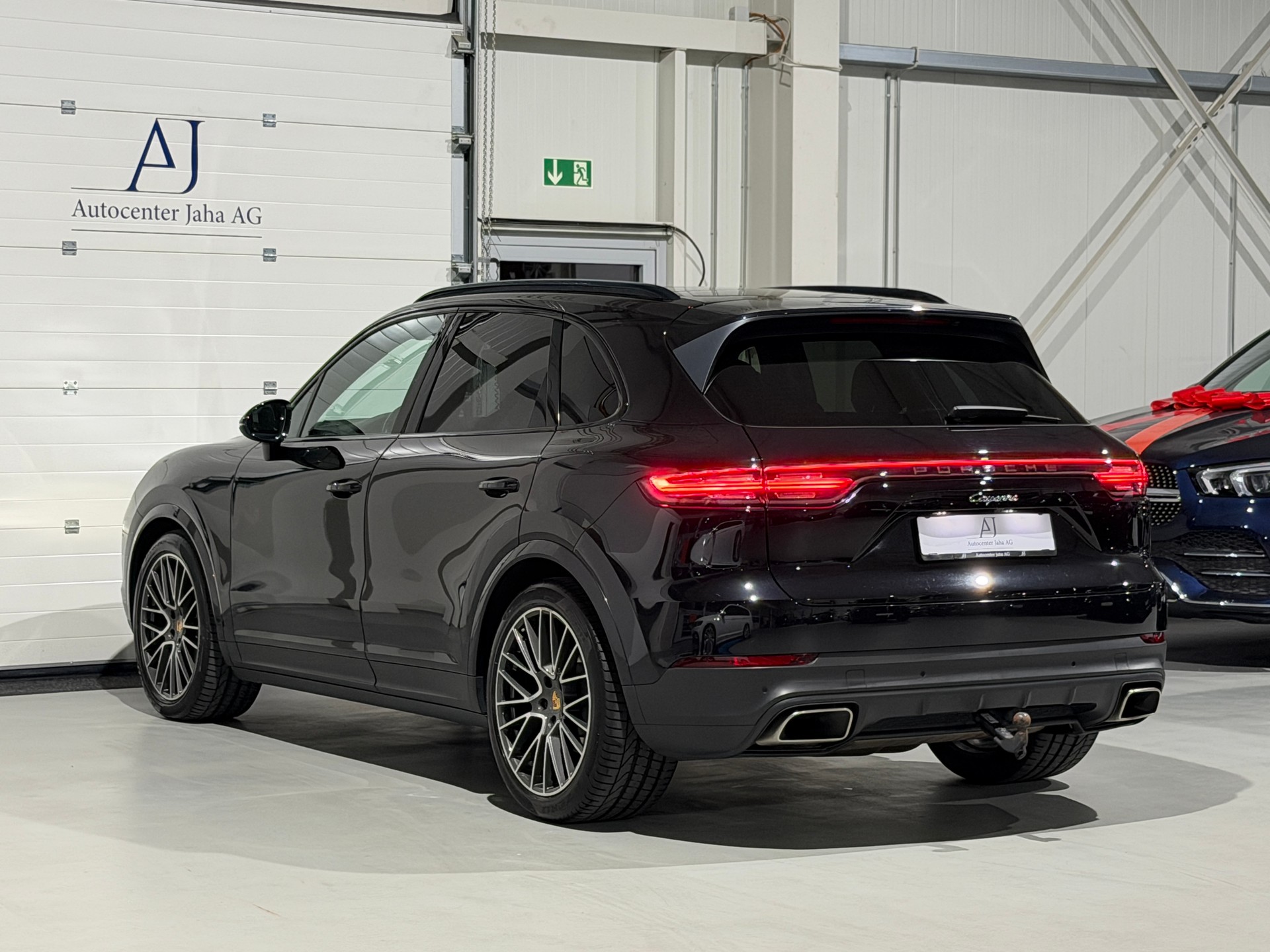 PORSCHE Cayenne (CH) AHK 3.5T-image-21