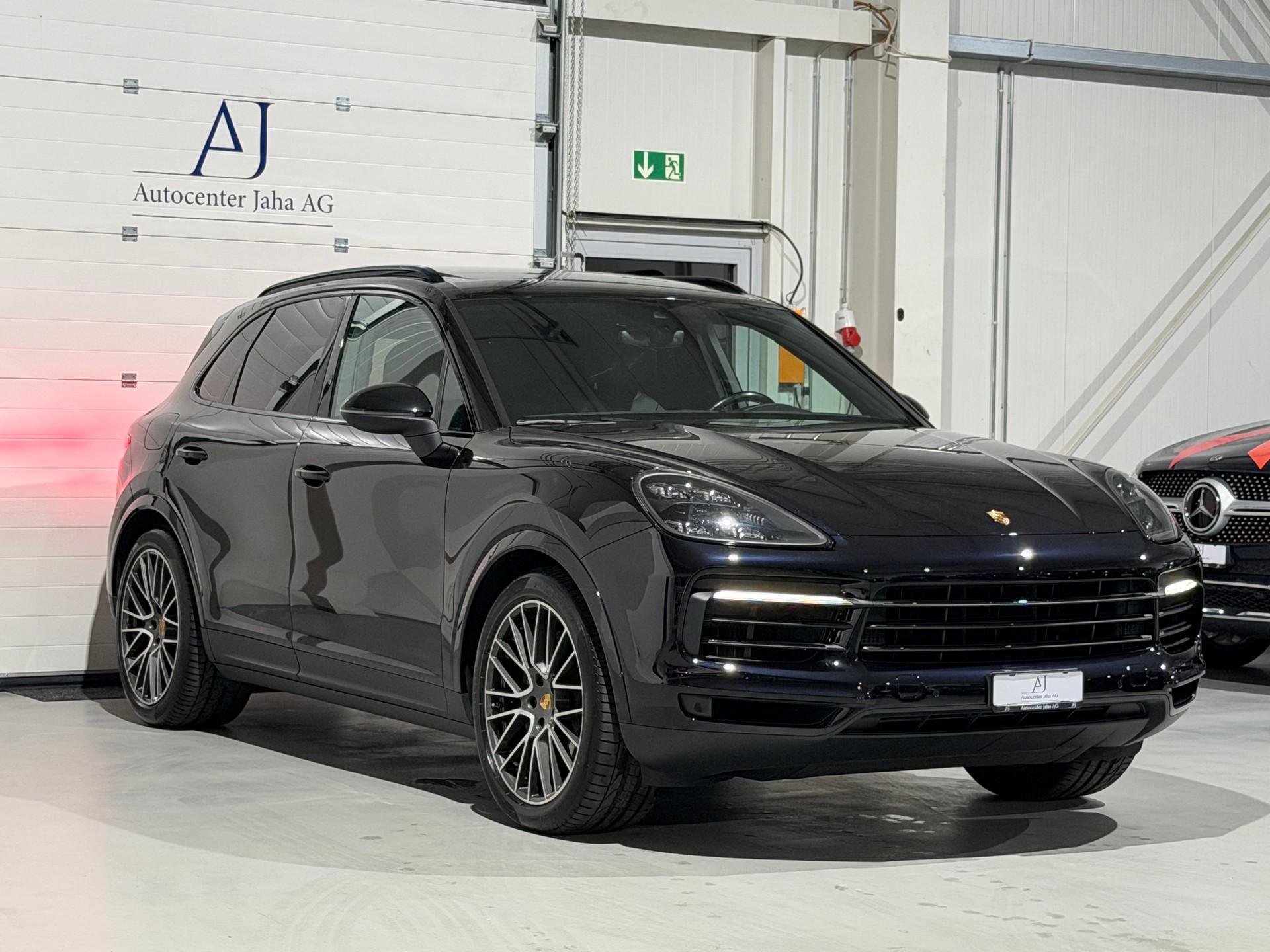 PORSCHE Cayenne (CH) AHK 3.5T-image-4