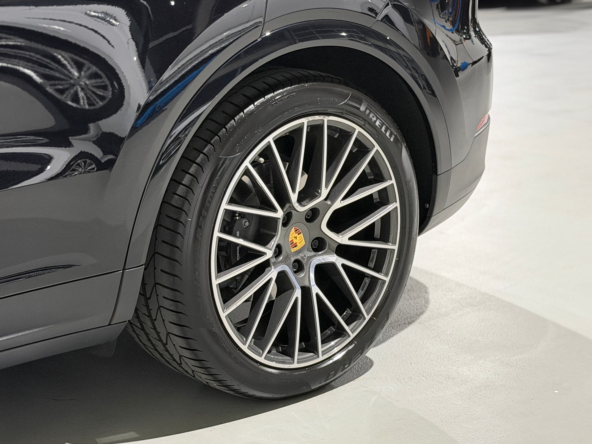 PORSCHE Cayenne (CH) AHK 3.5T-image-18