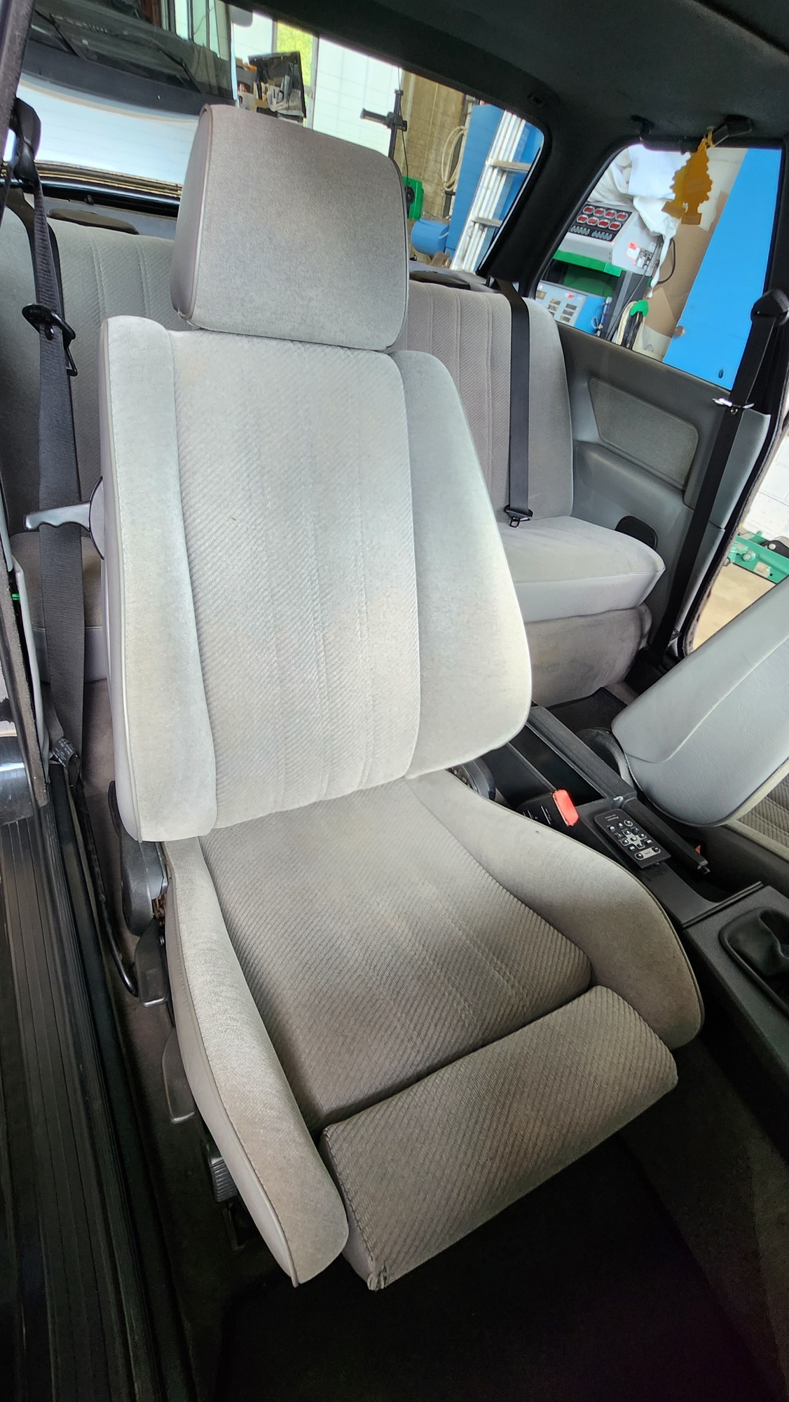 BMW 325i M-Tech 2 Paket-image-9