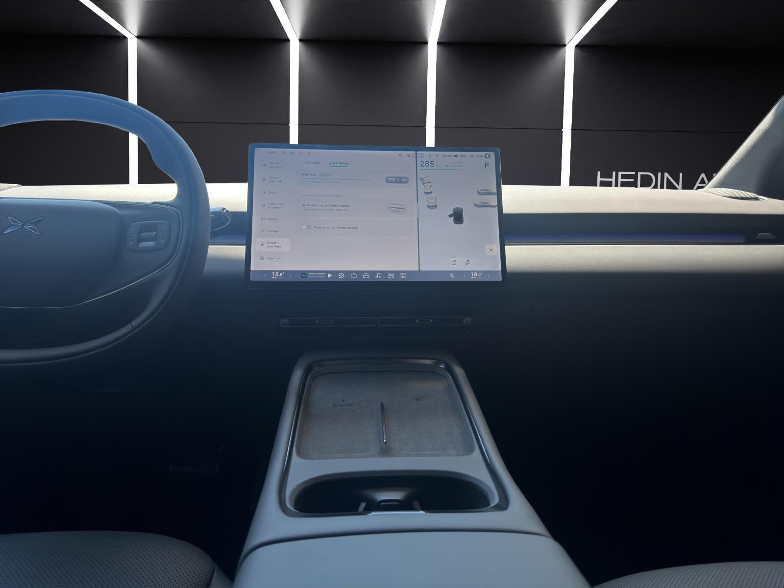 XPENG P7+ Performance AWD-image-12