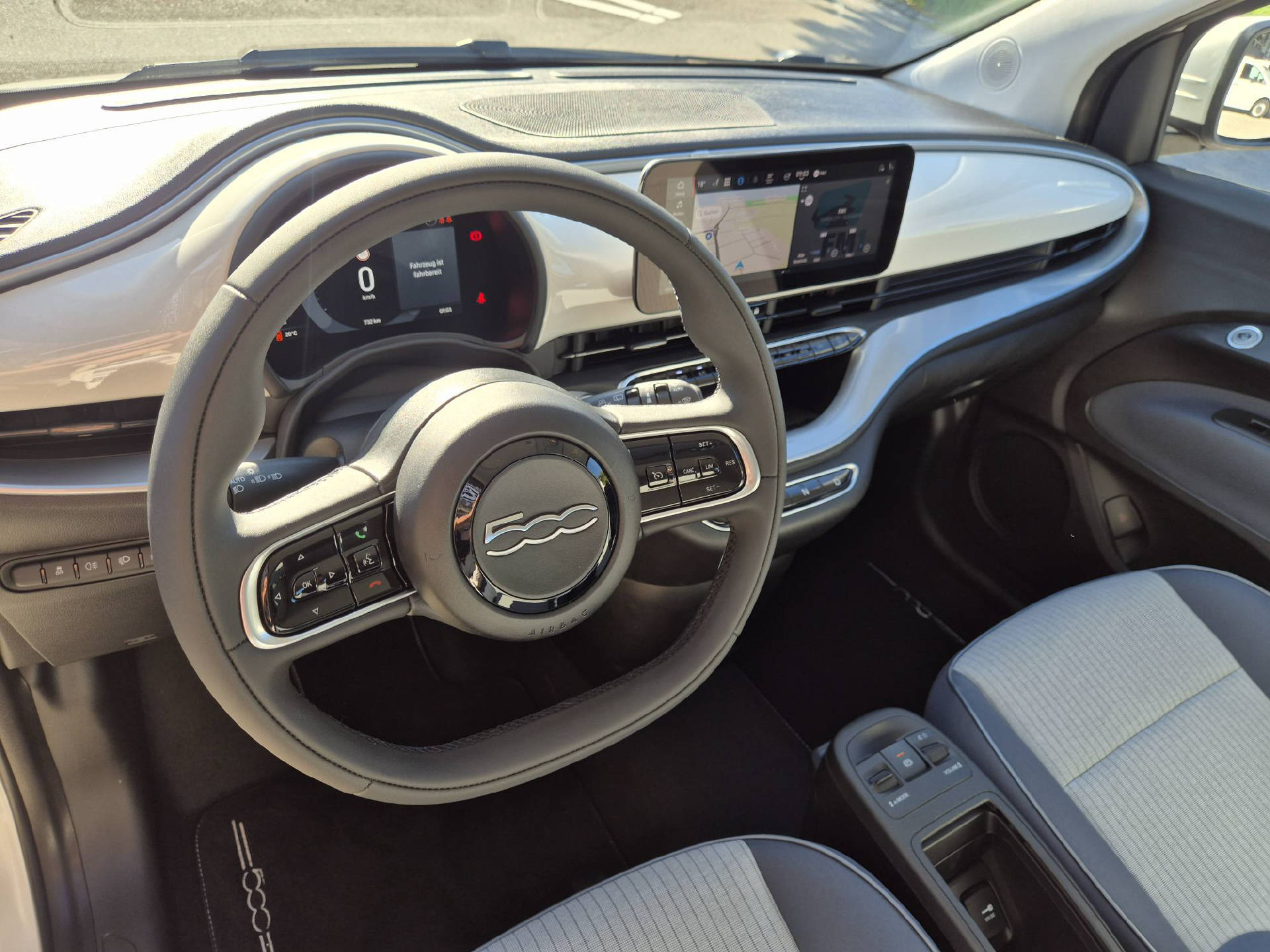 FIAT 500 Icon 3+1-42 kWh-image-10