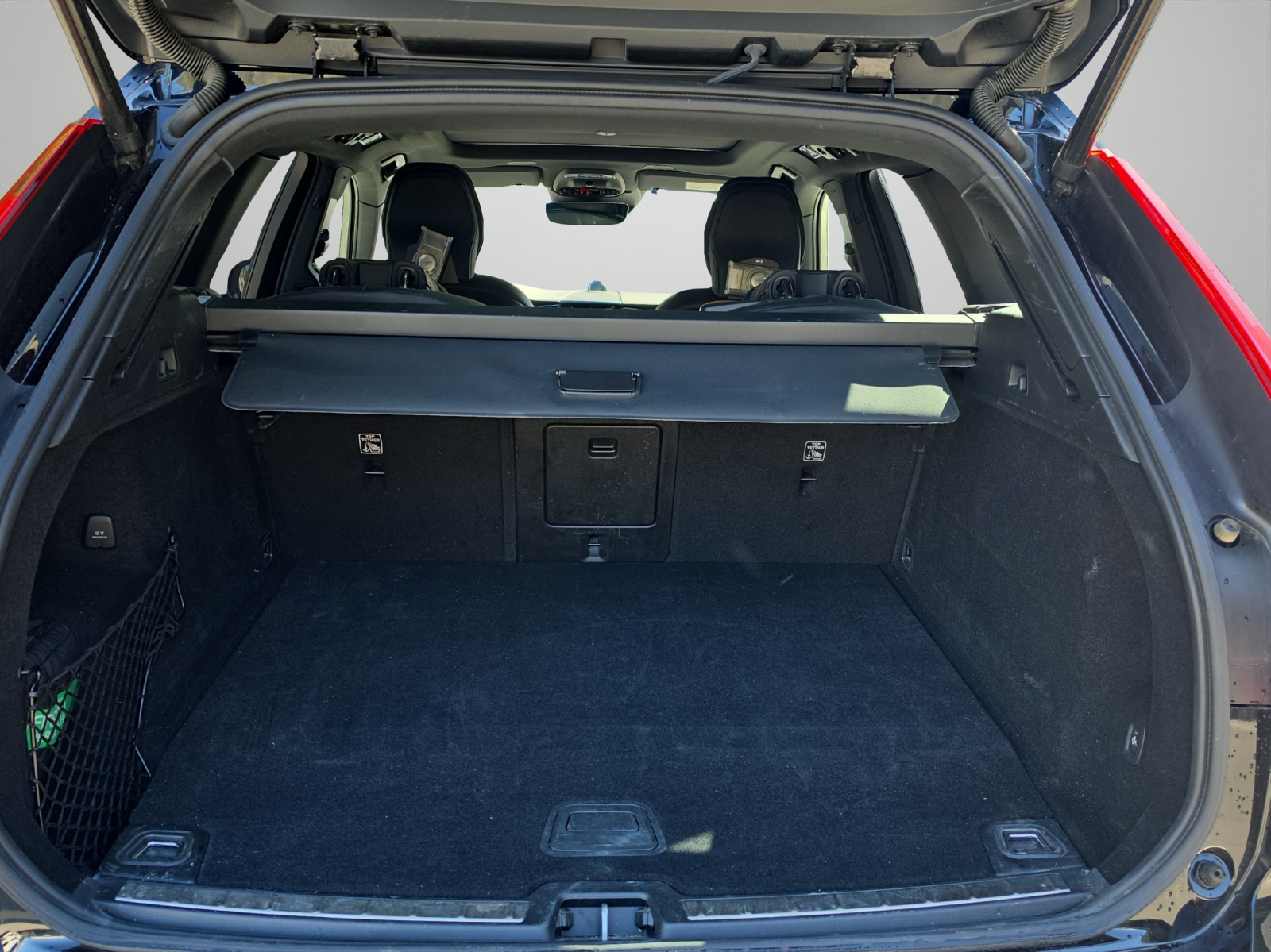 VOLVO XC60 2.0 T8 TE Polestar eAWD-image-16