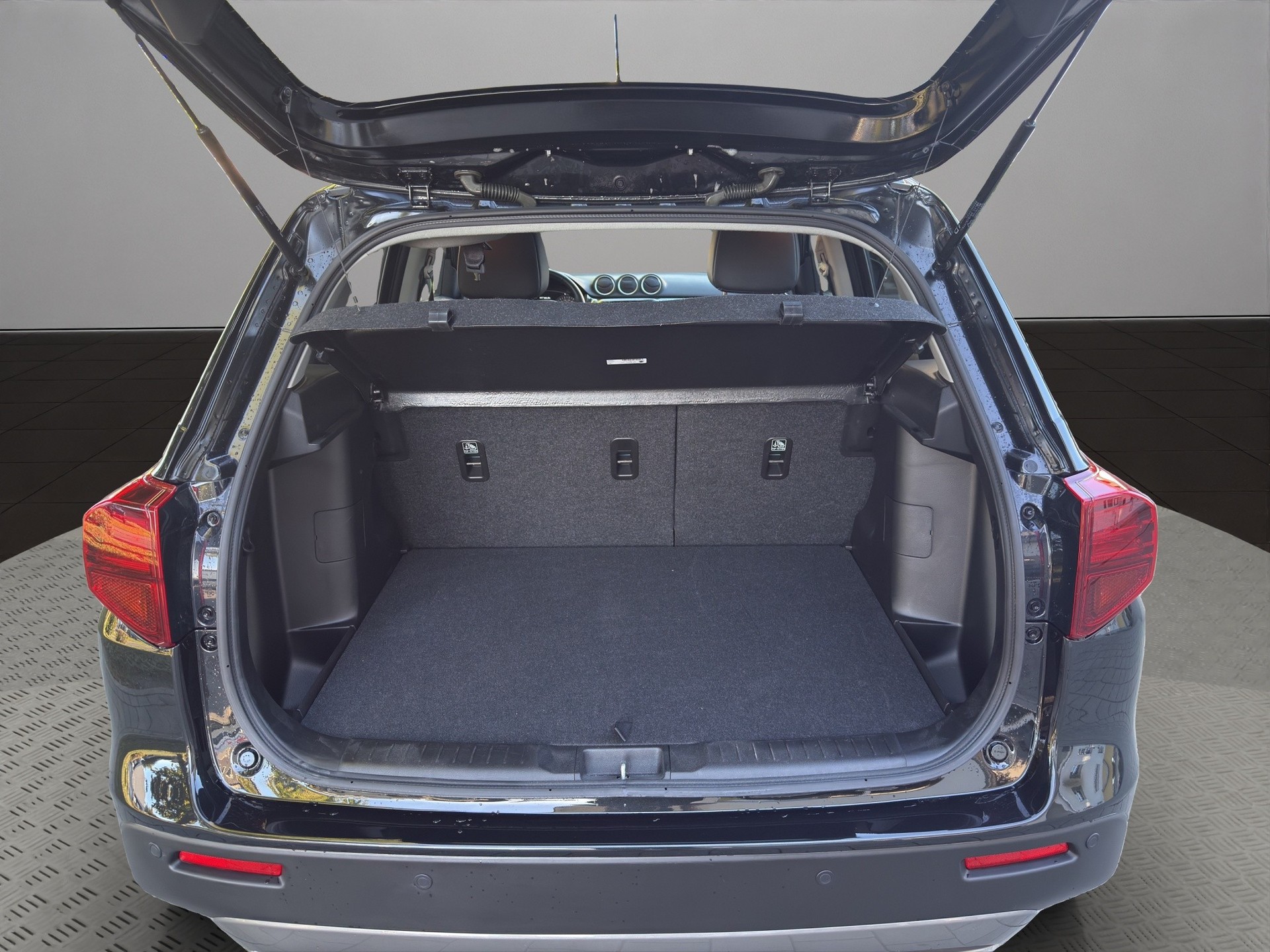 SUZUKI Vitara 1.5 Hybrid Edition 35 Top 4x4 AGS-image-8