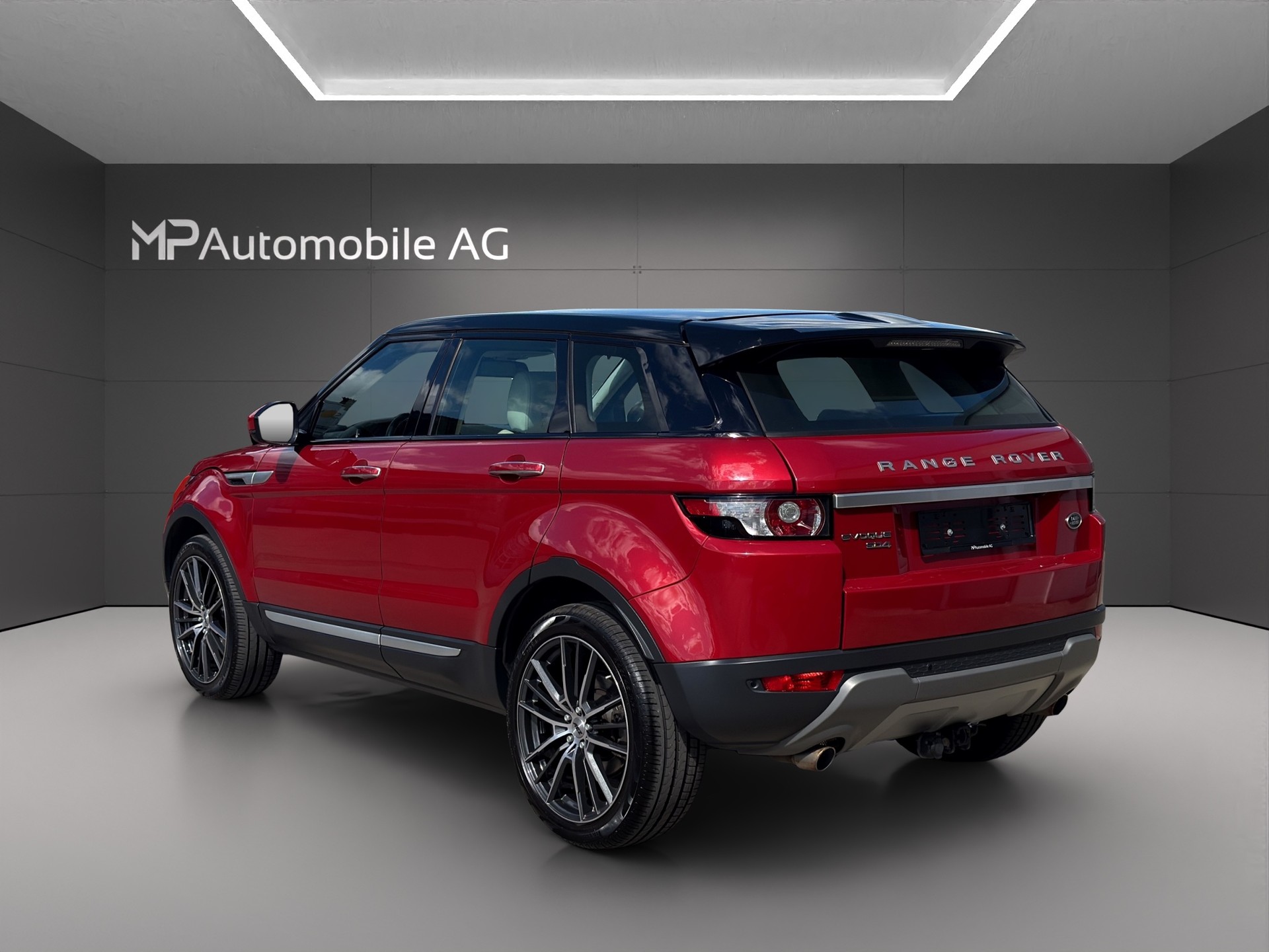 LAND ROVER Range Rover Evoque 2.2 SD4 Prestige AT9-image-4