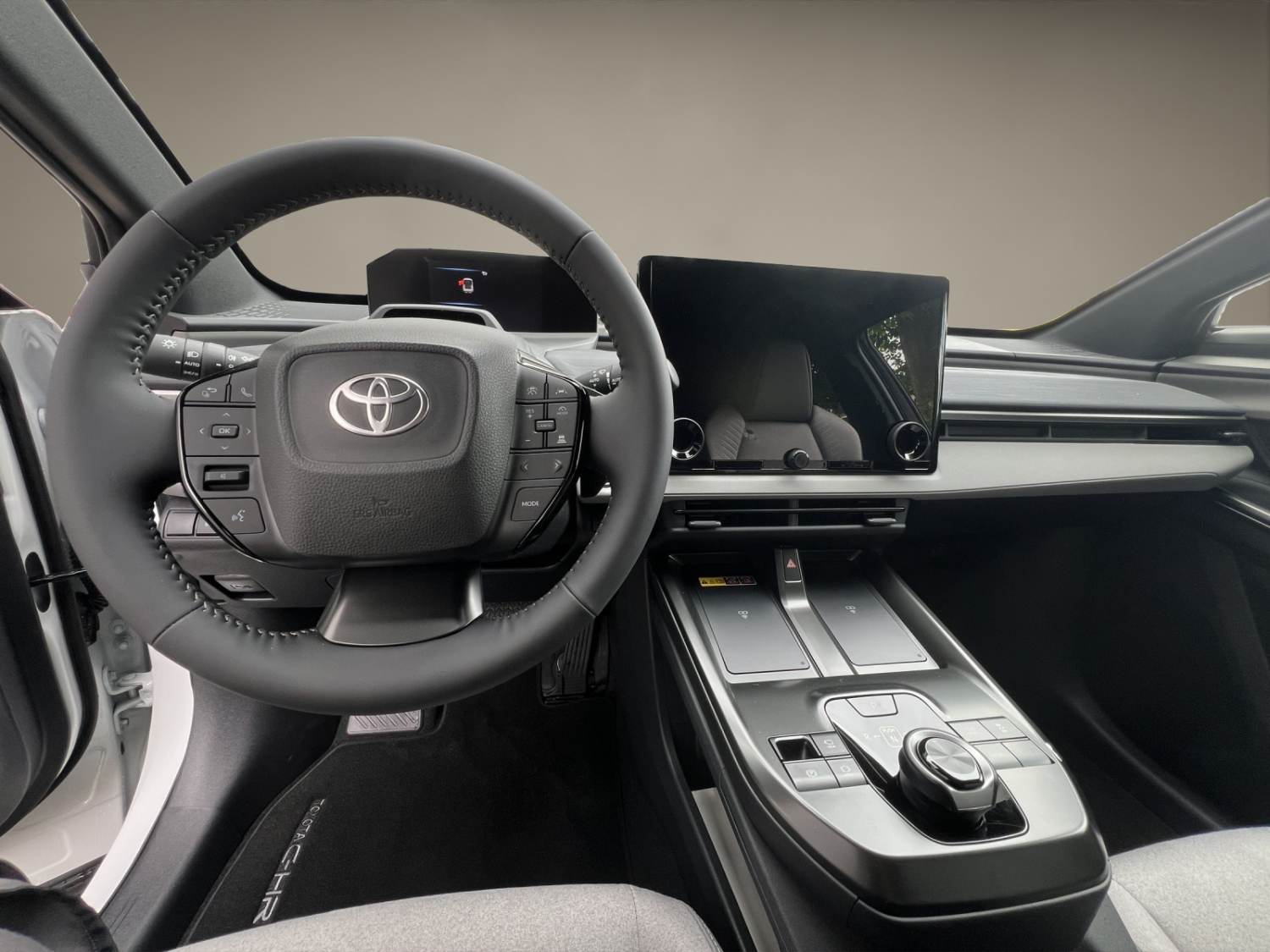 TOYOTA C-HR+ Premium AWD-image-10