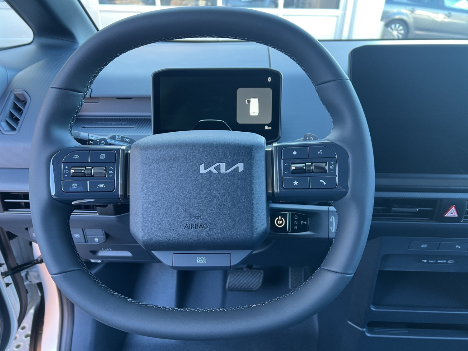 KIA PV5 Cargo 51.5 kWh Essential-image-11