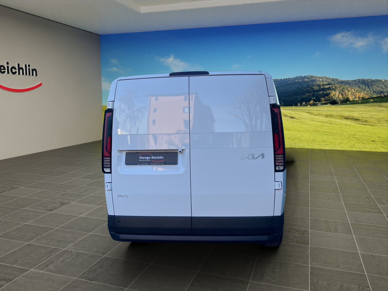 KIA PV5 Cargo 51.5 kWh Essential-image-3