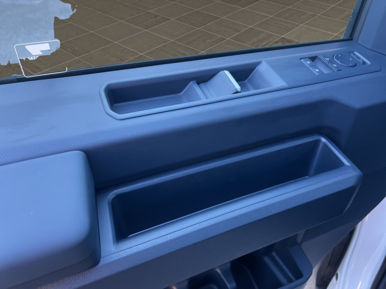 KIA PV5 Cargo 51.5 kWh Essential-image-14