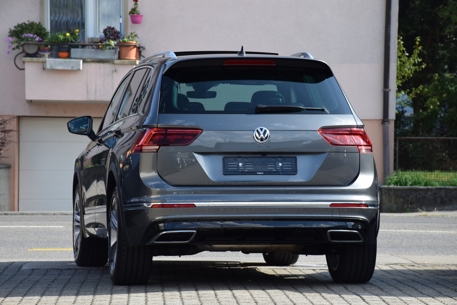 VW Tiguan 2.0TSI Highline 4Motion DSG-image-7