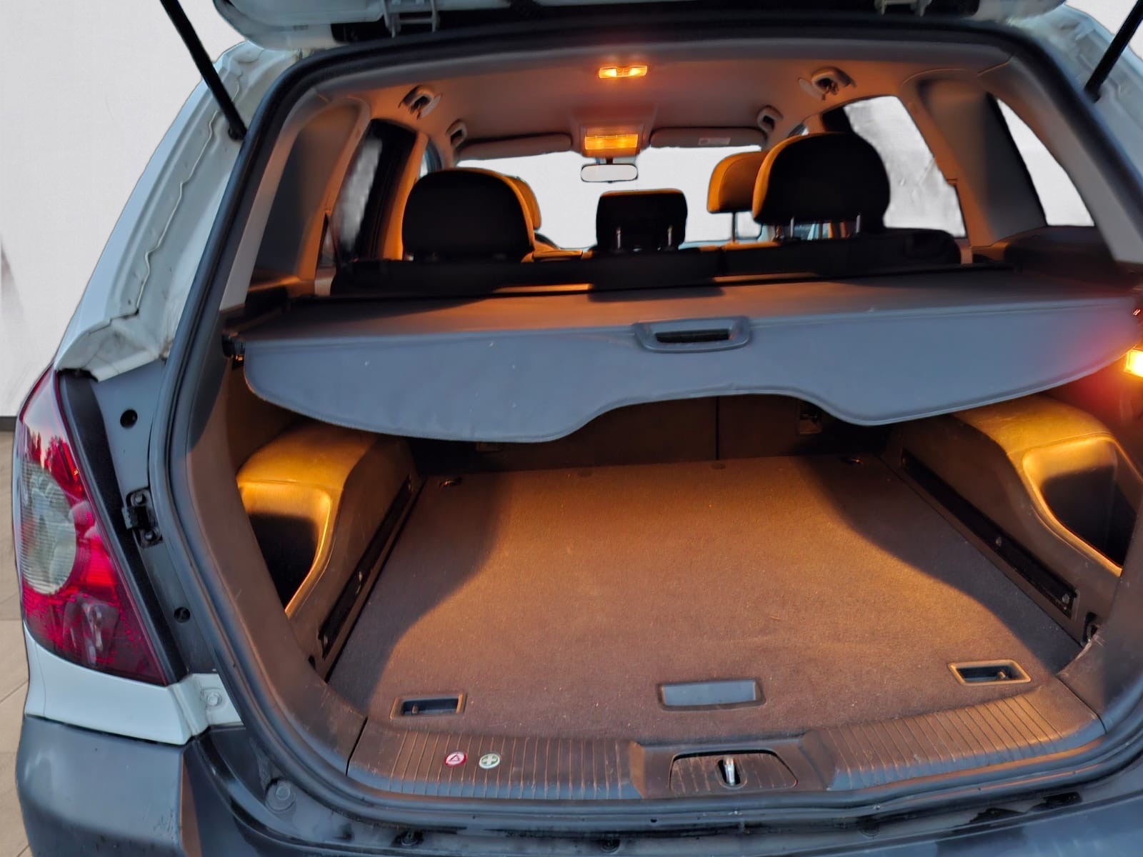 OPEL Antara 2.0 CDTi 4WD Automatic-image-8