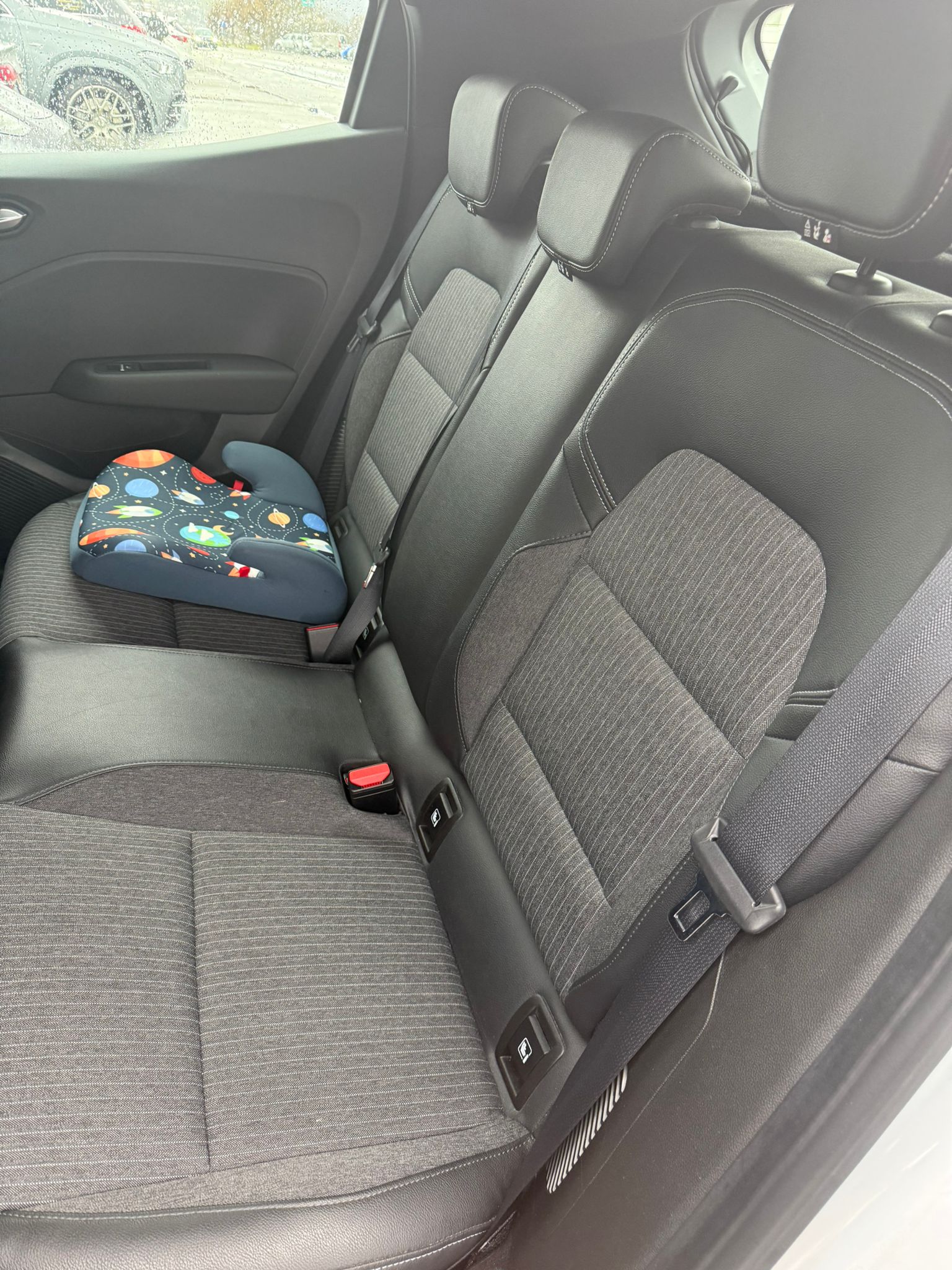 RENAULT Clio 1.6 E-Tech Intens-image-5