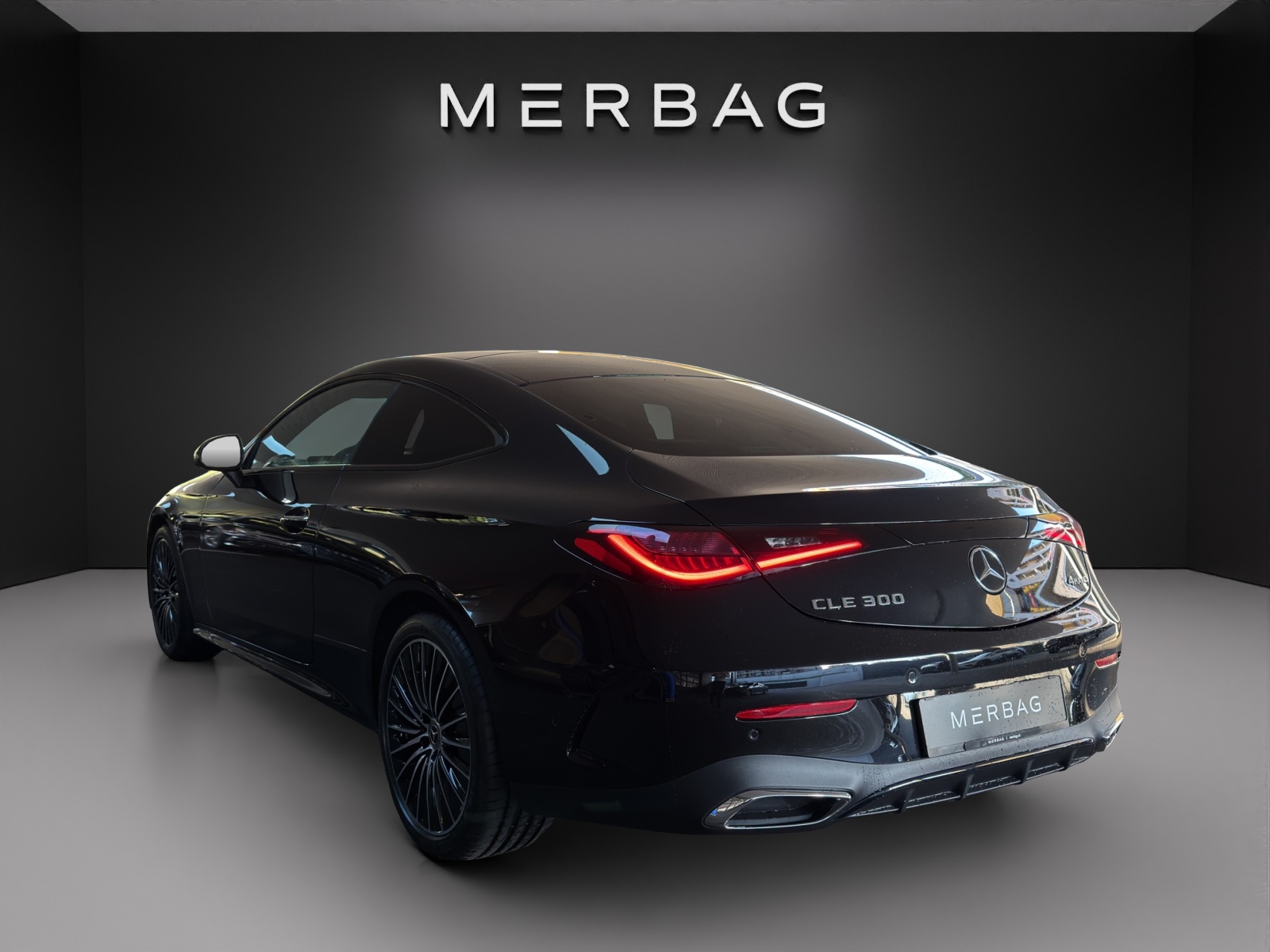MERCEDES-BENZ CLE 300 Coupé 4Matic 9G-Tronic-image-4
