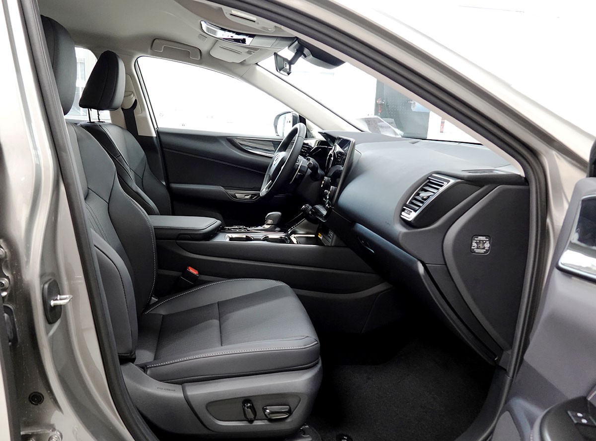 LEXUS NX 450h+ E-FOUR Comfort, 20" Alufelgen-image-4