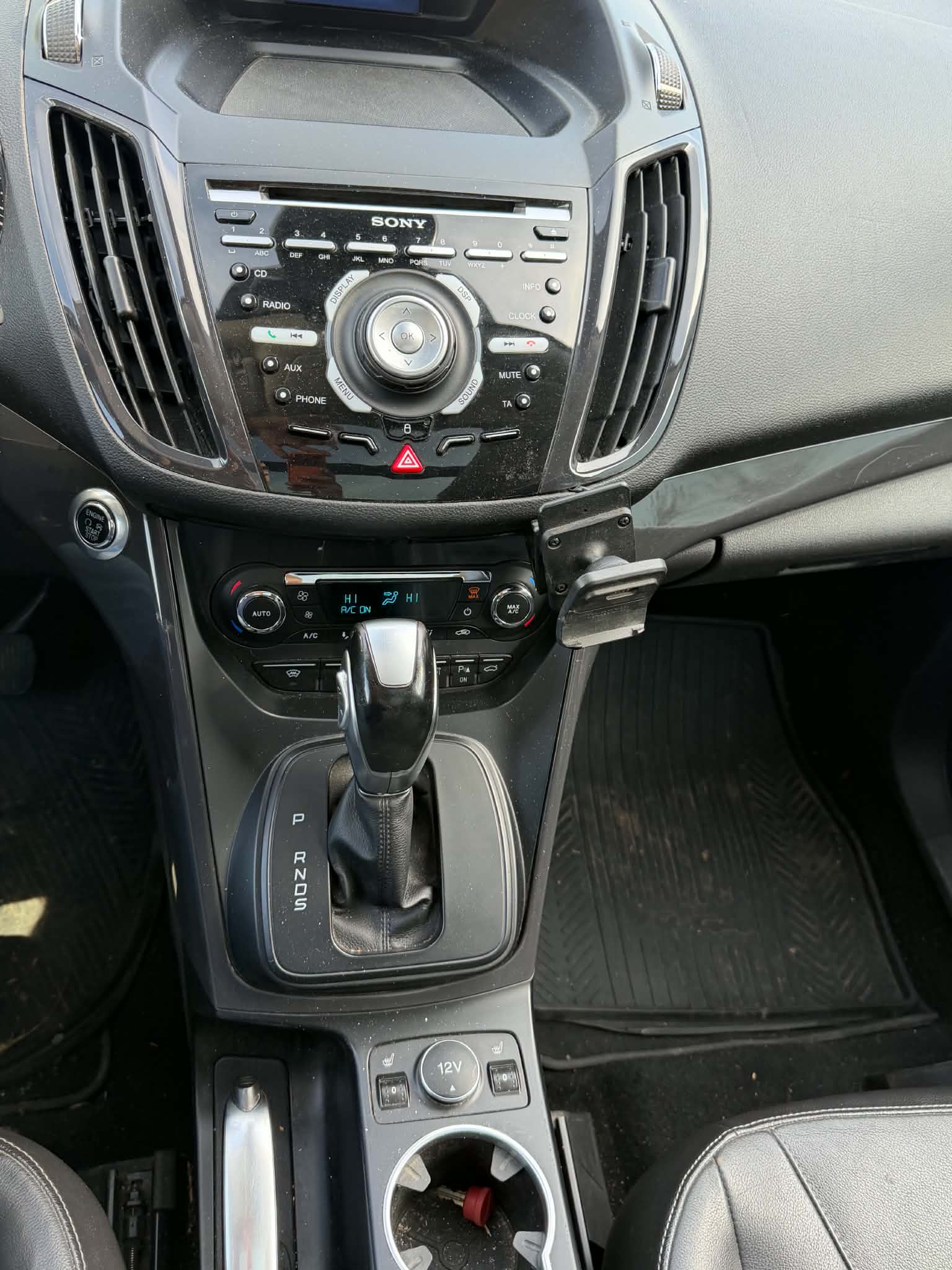 FORD Kuga 2.0 TDCi Titanium 4WD PowerShift-image-6