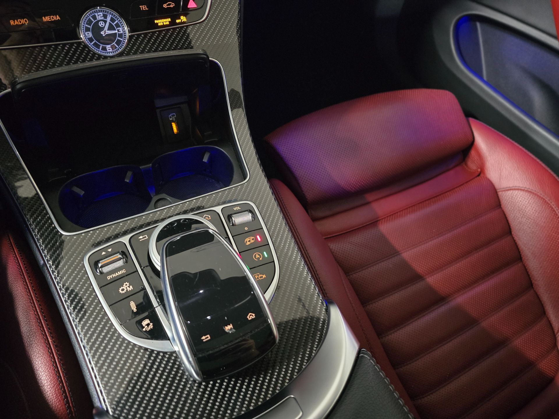MERCEDES-BENZ C 43 AMG 4Matic 9G-Tronic-image-19