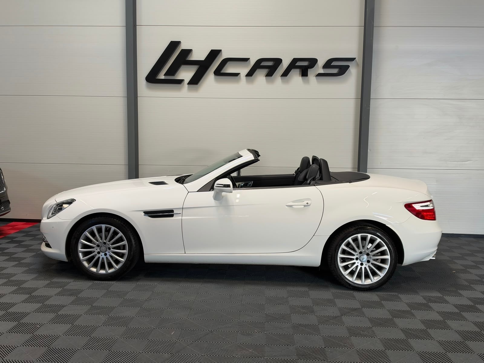 MERCEDES-BENZ SLK 200 Cabriolet-image-1