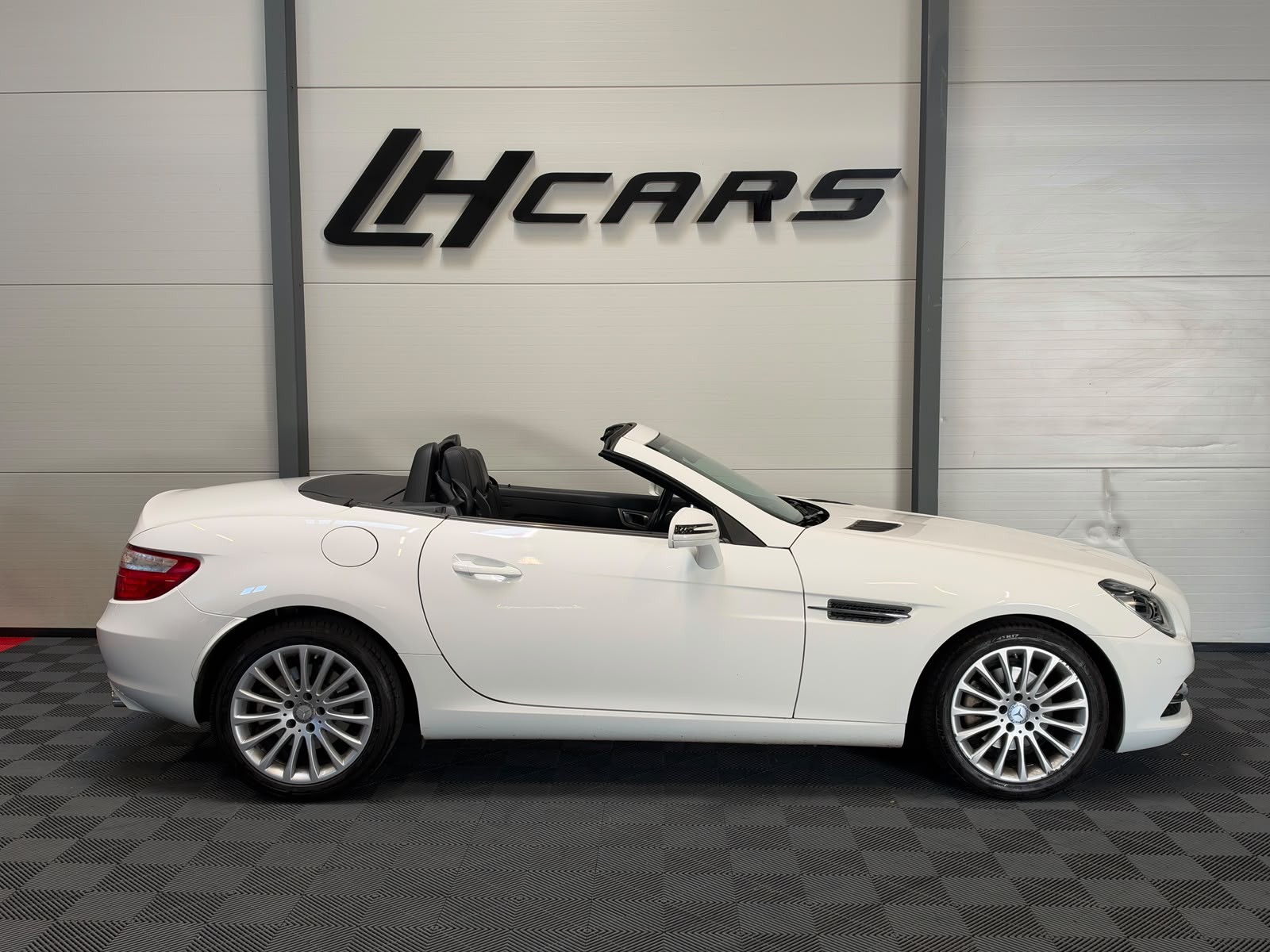 MERCEDES-BENZ SLK 200 Cabriolet-image-4