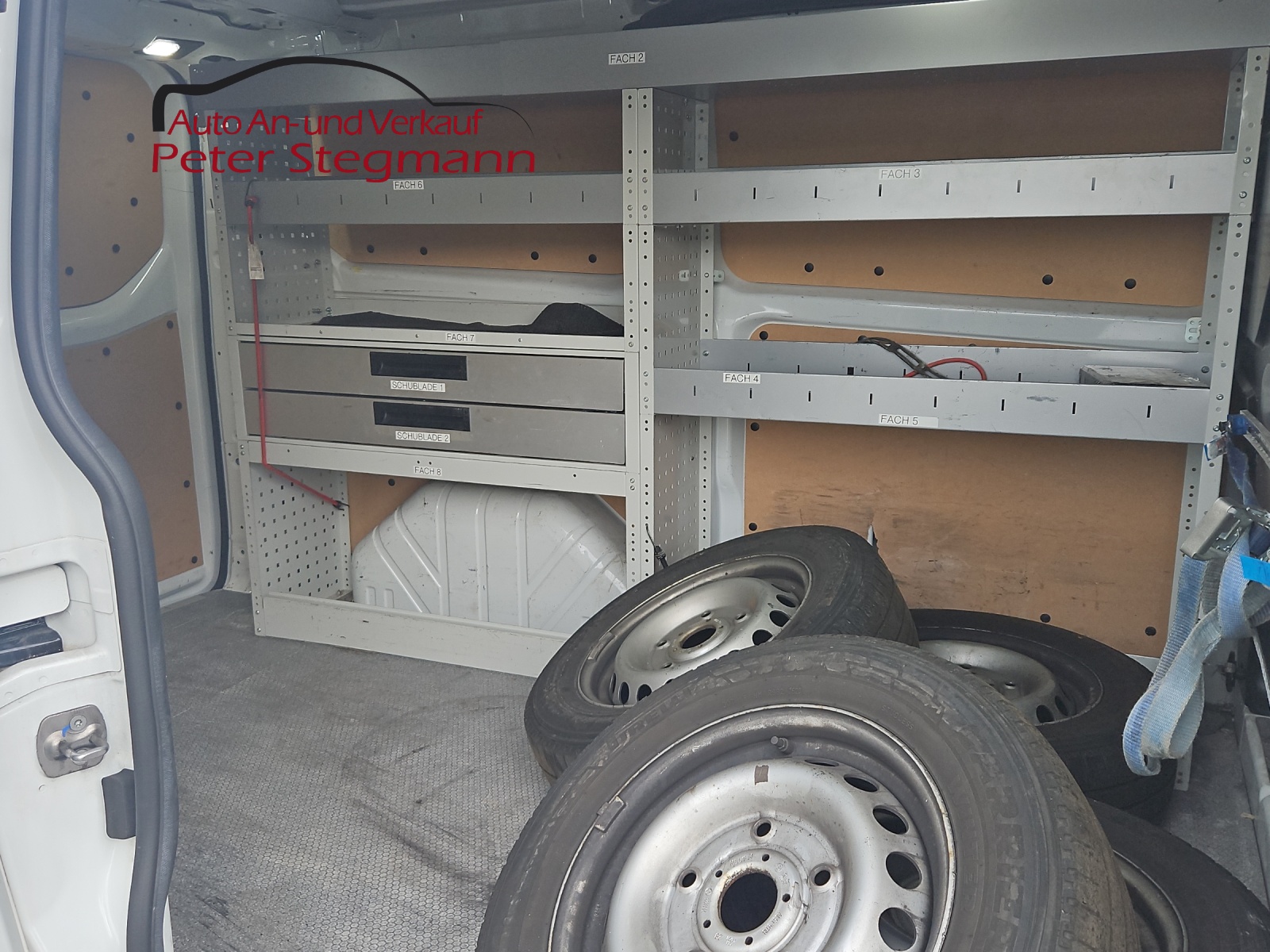 FORD Transit Custom Van 280 L1H1Trend-image-10