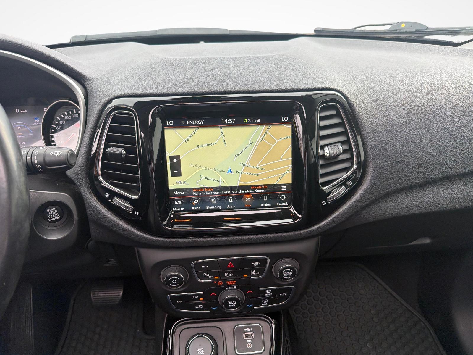 JEEP Compass 1.4 MultiAir Limited AWD-image-10