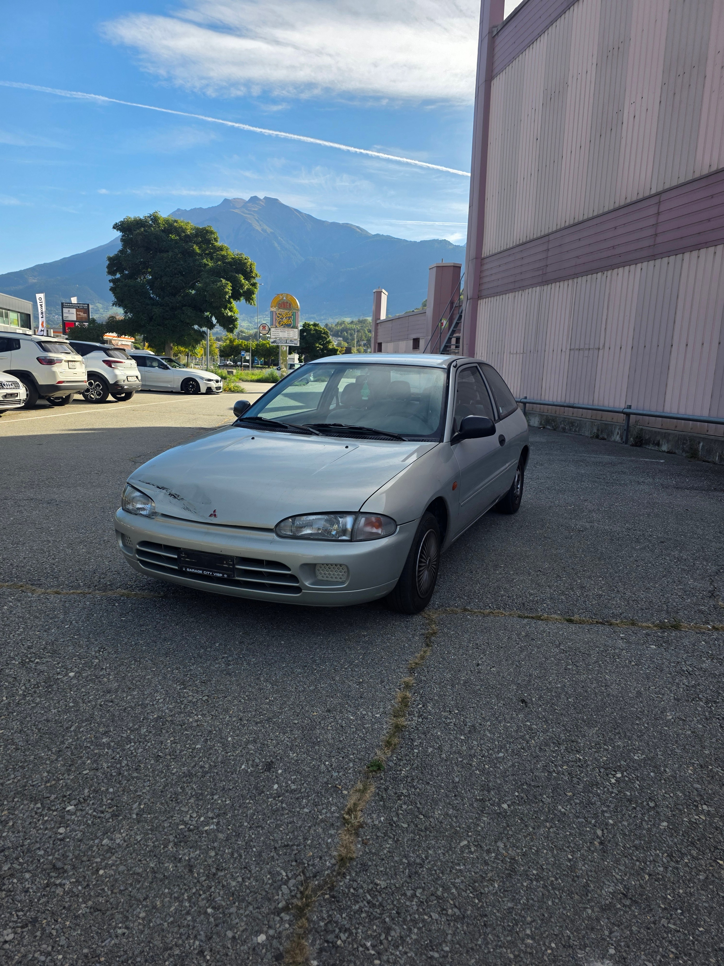 Car photo