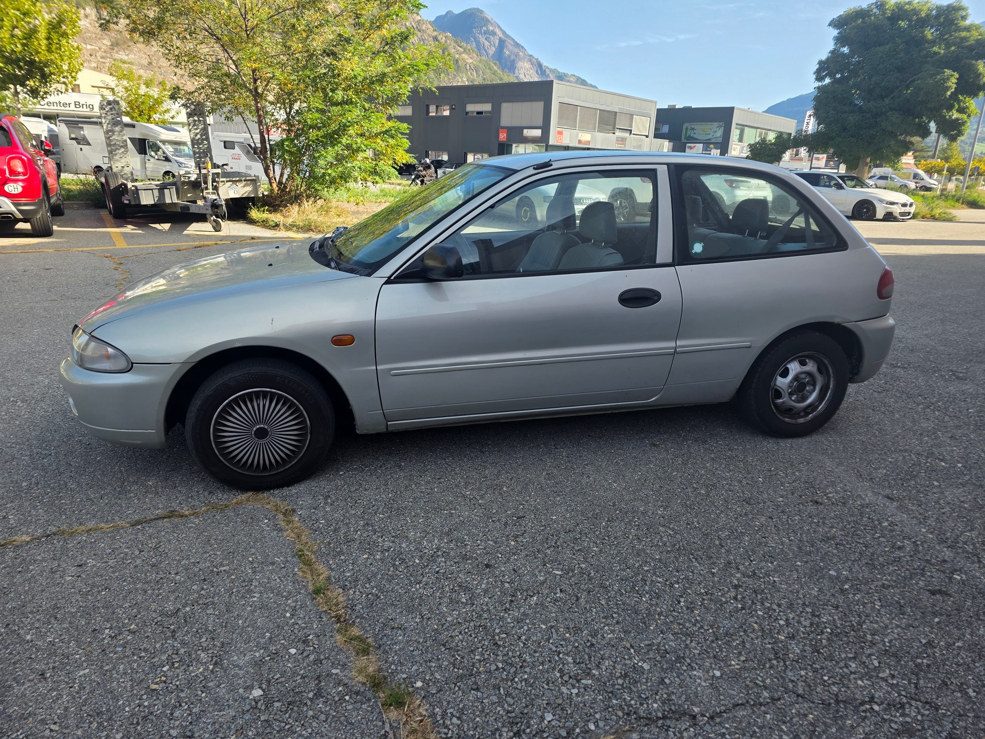 MITSUBISHI Colt 1300 GLi Fun 12V-image-4