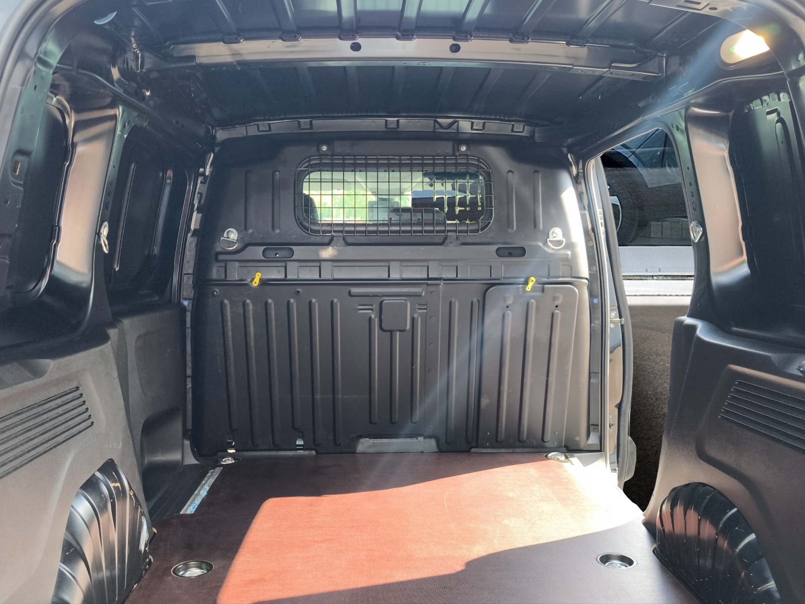 PEUGEOT Partner 1.5 Blue HDi s/s Premium 1000kg-image-14