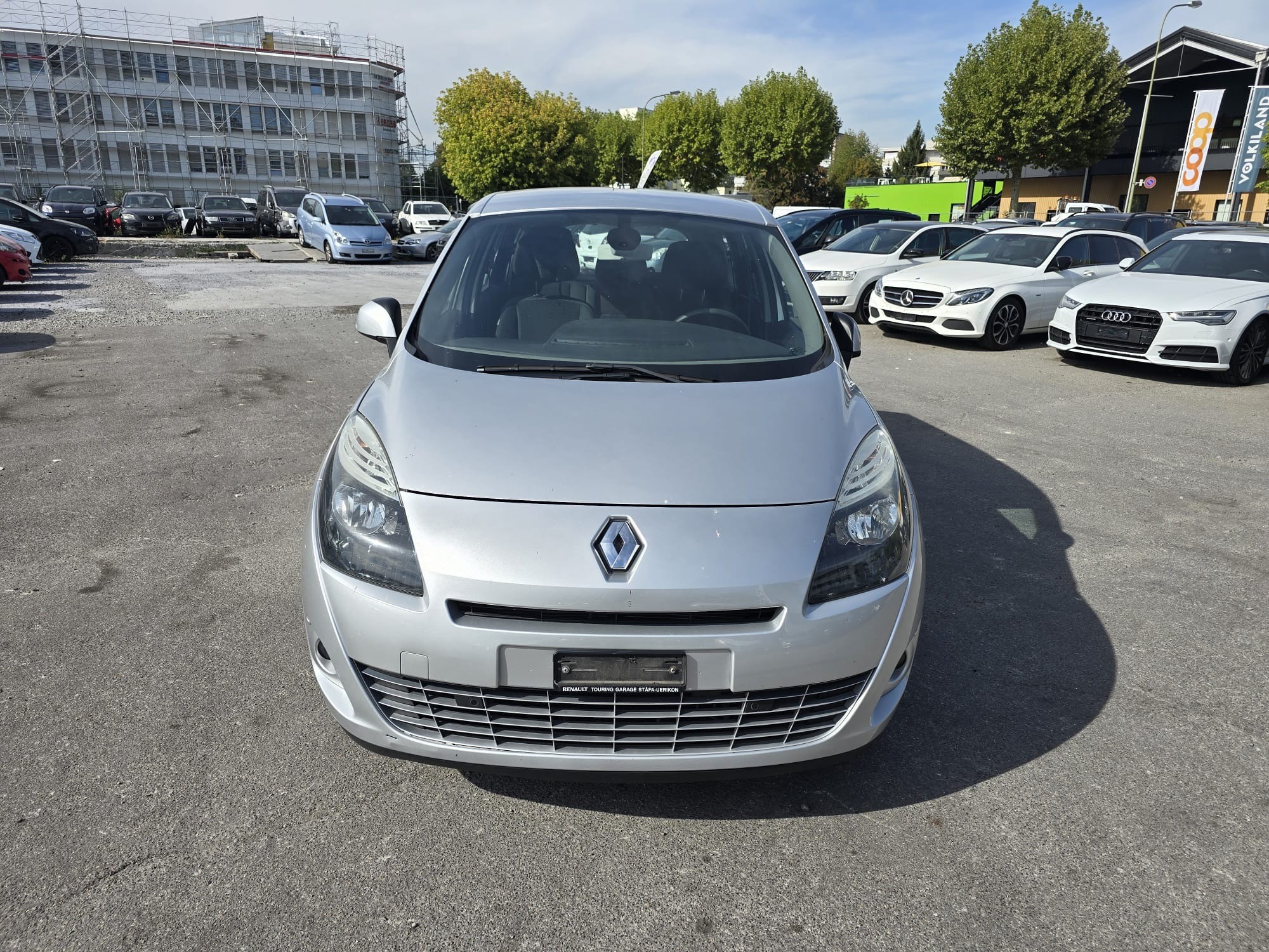 Car photo