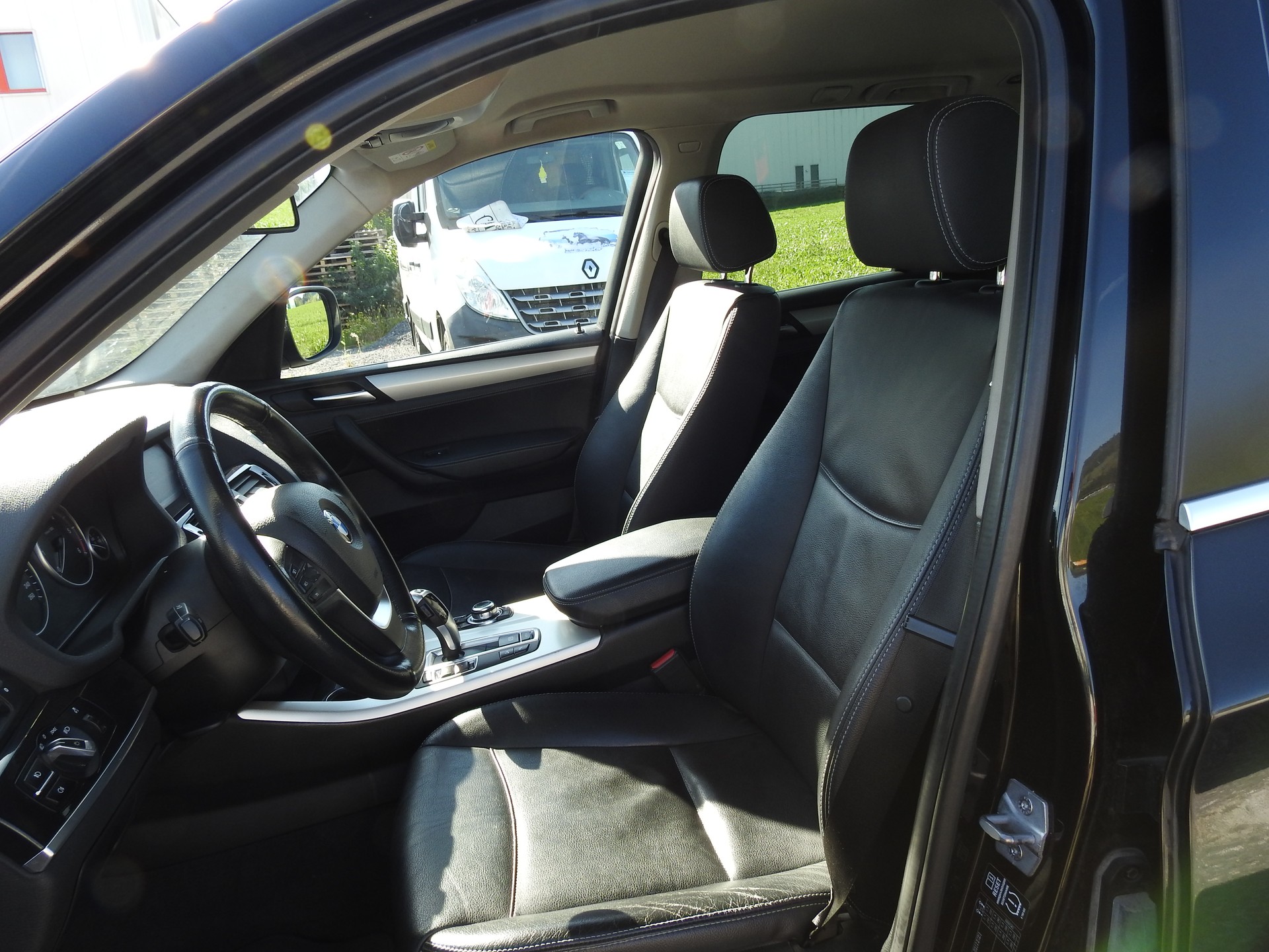 BMW X3 xDrive 20d Steptronic-image-13