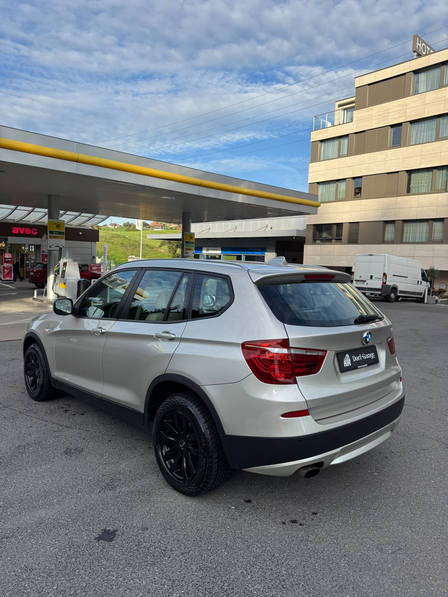 BMW X3 xDrive 20i Steptronic-image-3