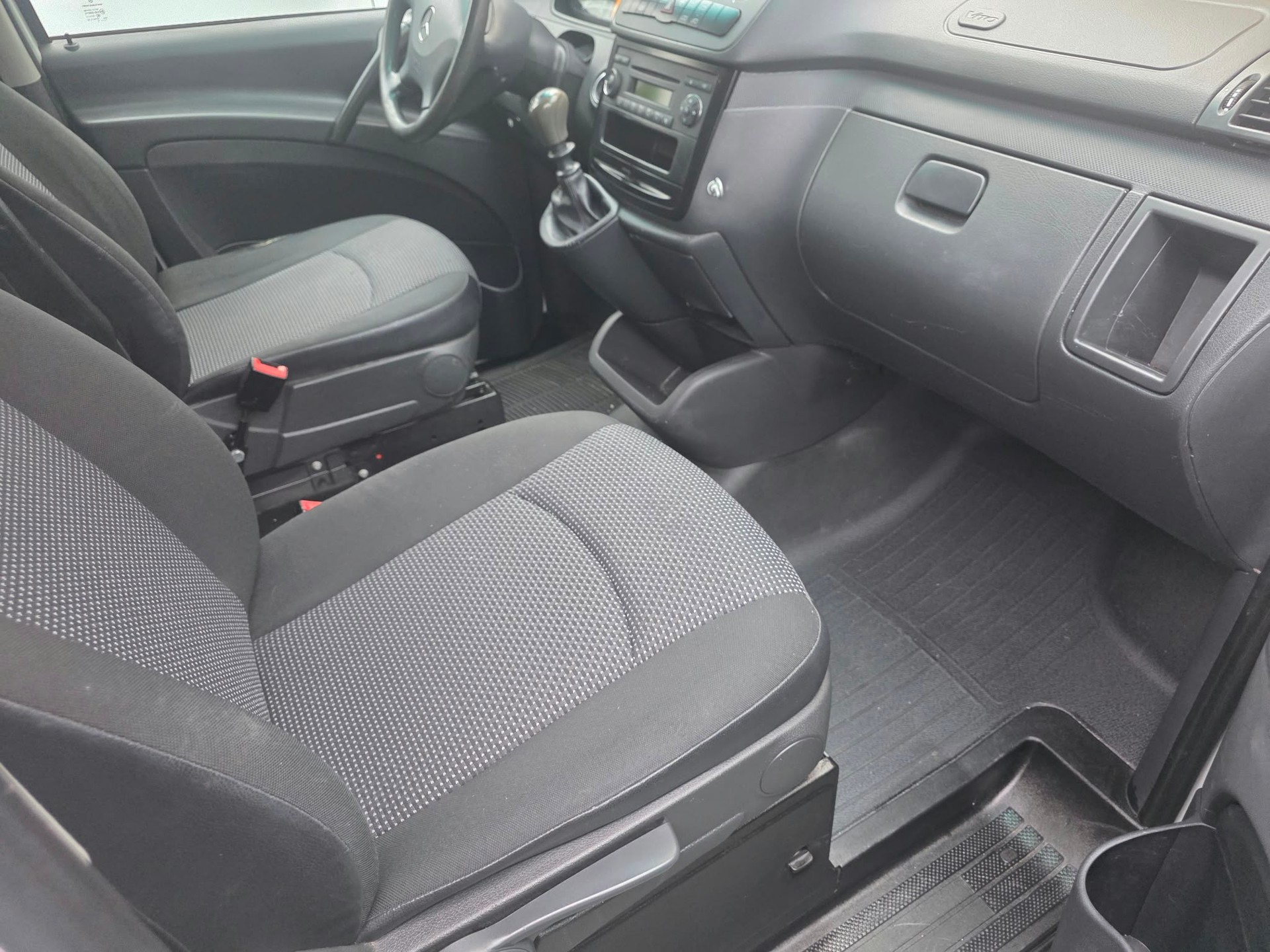 MERCEDES-BENZ Vito 113 CDI Blue Efficiency-image-10
