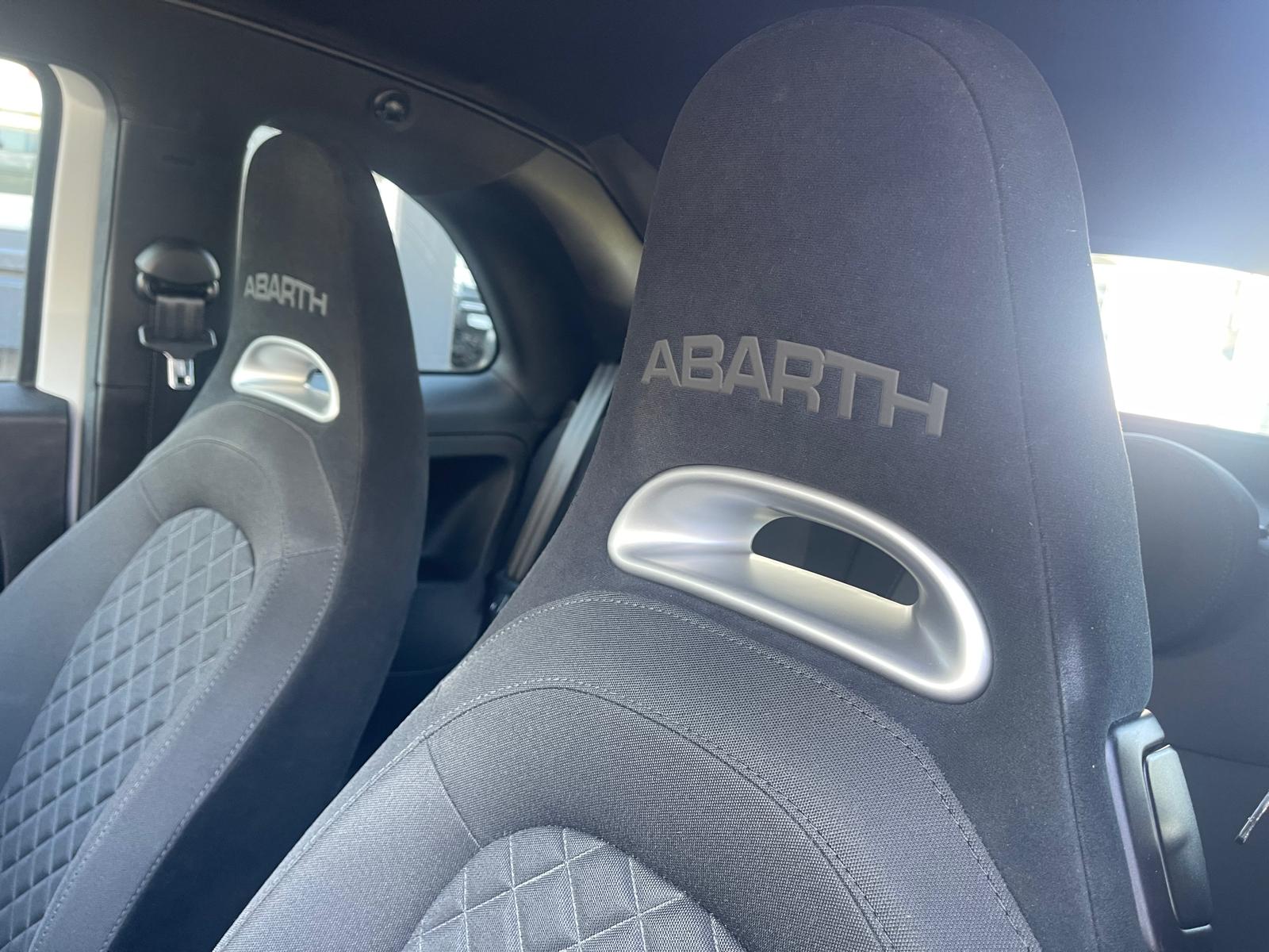 FIAT 595 C Abarth 1.4 T-Jet 145-image-11