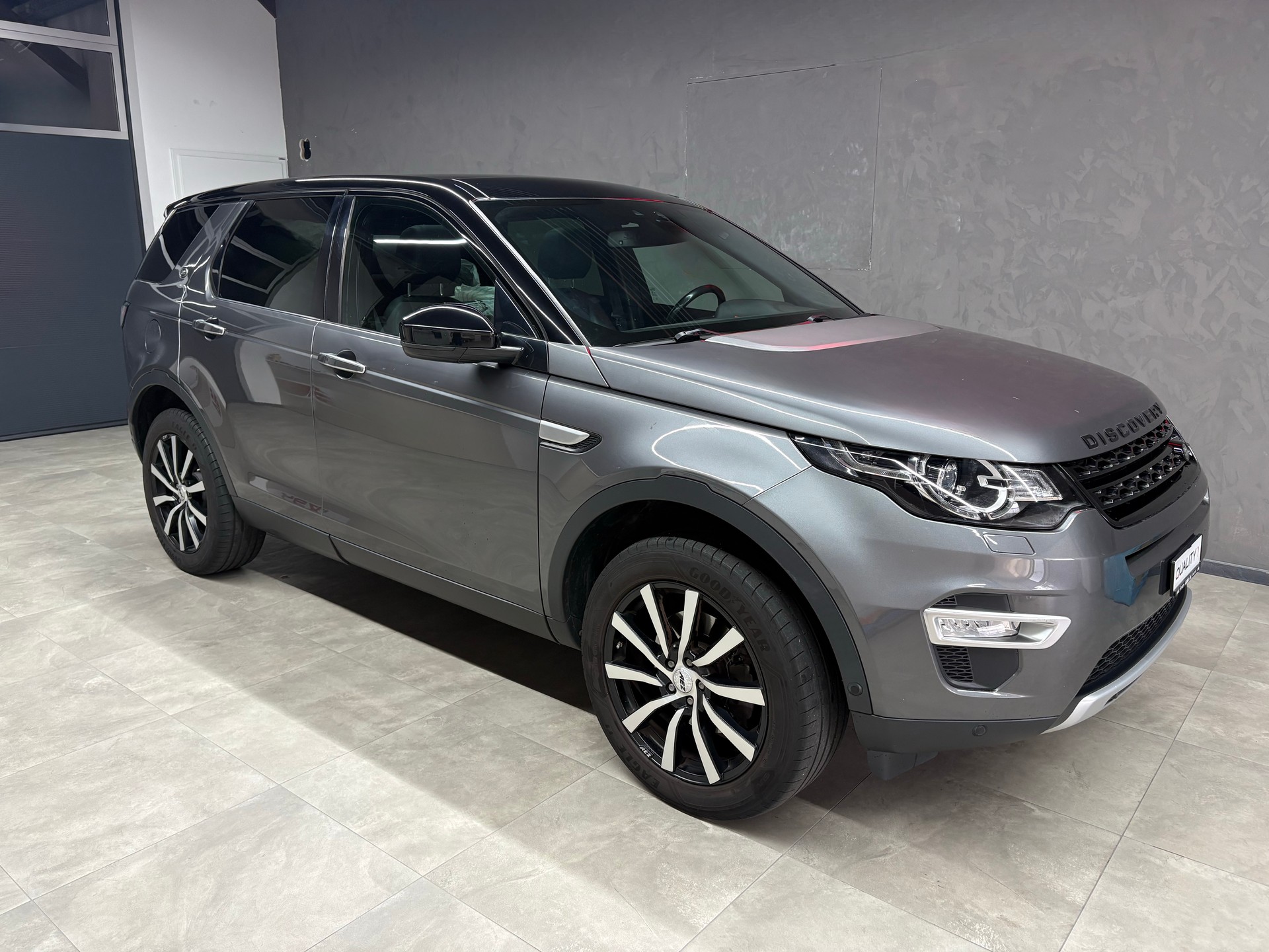 LAND ROVER Discovery Sport 2.0 Si4 HSE Luxury AT9-image-1